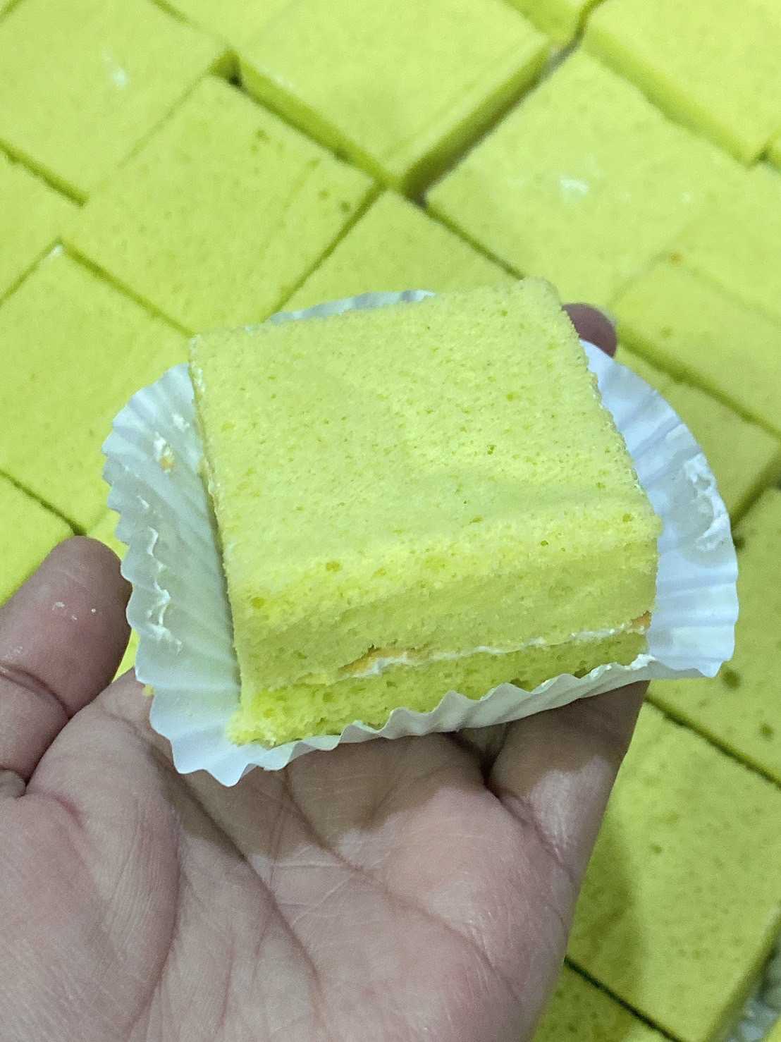 ชิฟฟ่อนสี่เหลี่ยม(70ชิ้น)​