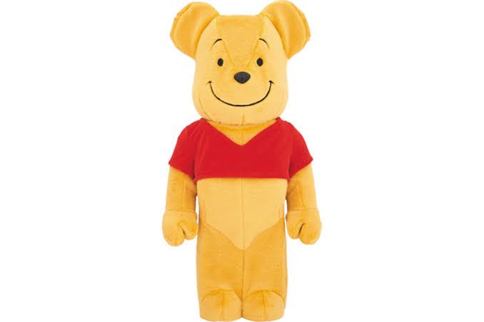 Bearbrick x Winnie The Pooh 1000%