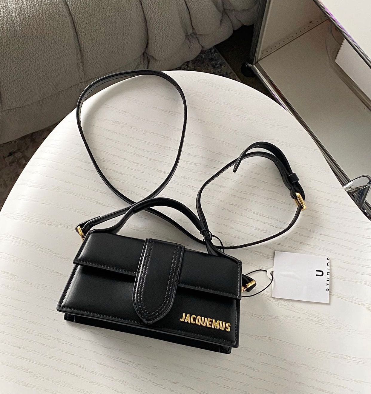 Jacquemus Le Bambino 