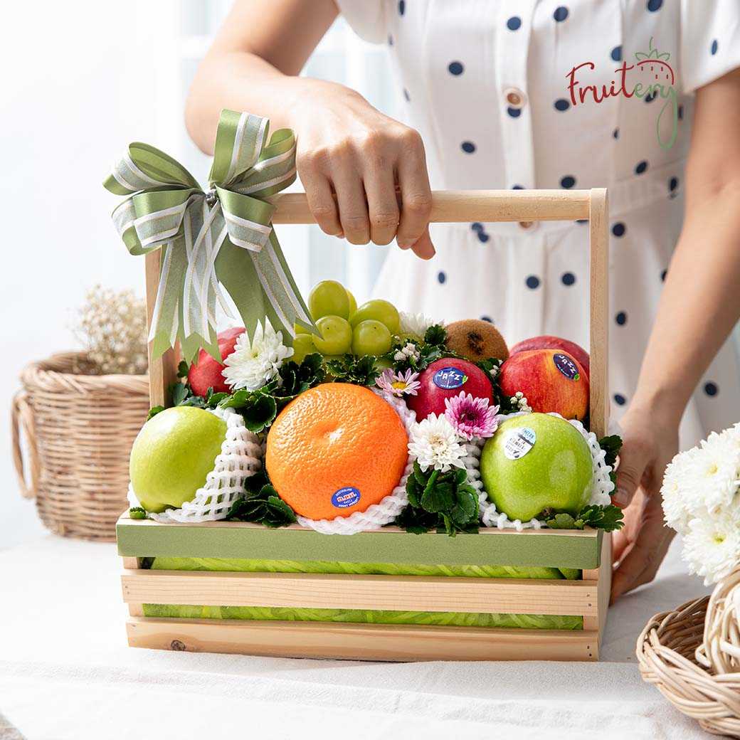 WB02 Fruit & Flower Wood basket
