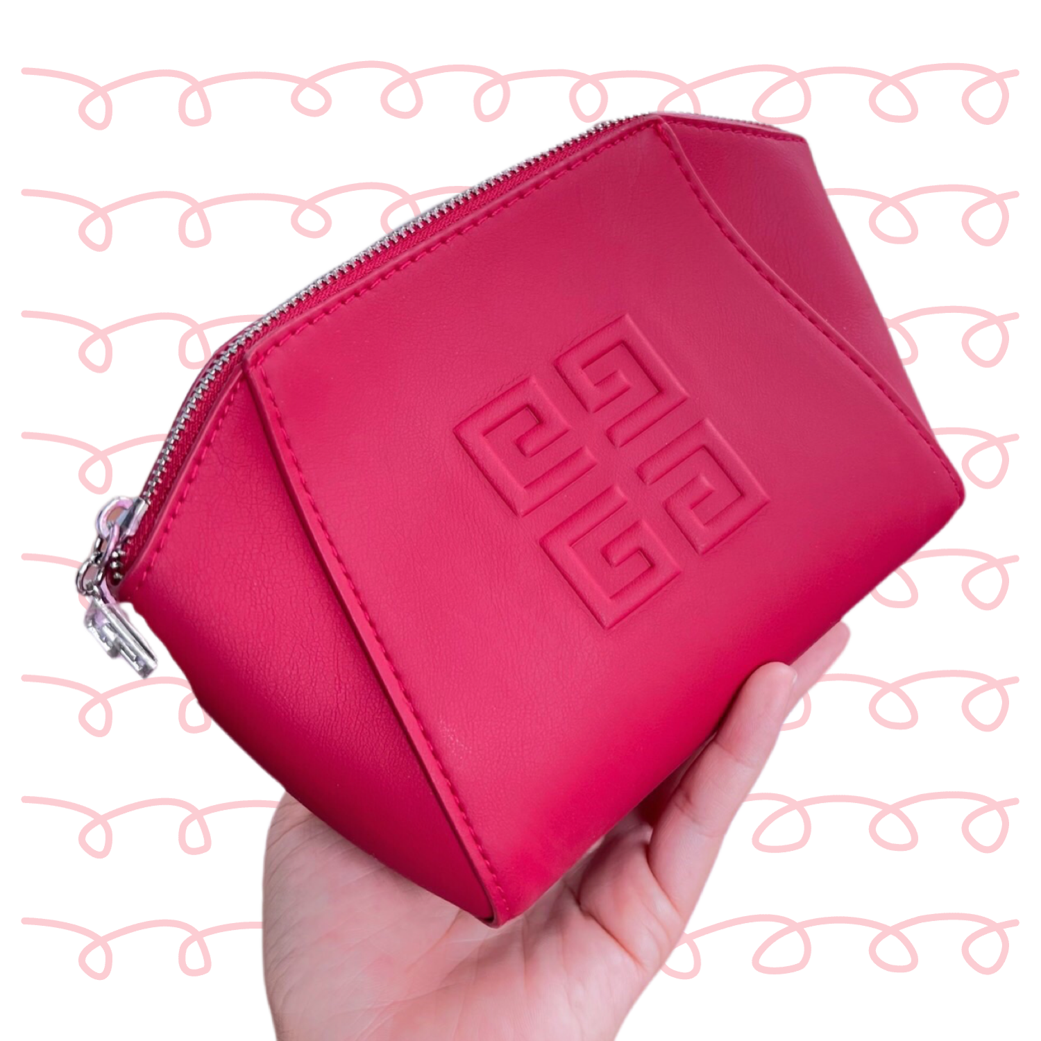 กระเป๋าเครื่องสำอาง Givenchy Cosmetic Bag สีแดง ทรงหกเหลี่ยม
