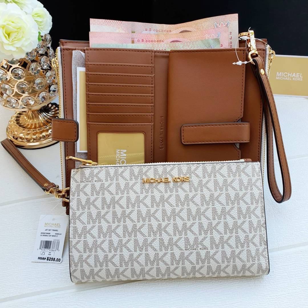 MK MichaelKors Jet Set Travel Large Double Zip Wristlet 