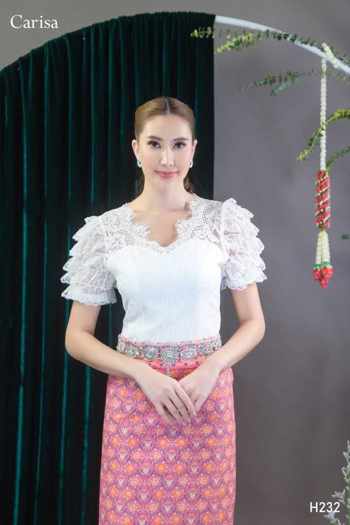 เสื้อลูกไม้สวย  Carisa เสื้อรุ่นใหม่ดาวิกาแบบใหม่ ลูกไม้เนื้อนิ่ม แขนระบายเป็นชั้นๆ [H232]
