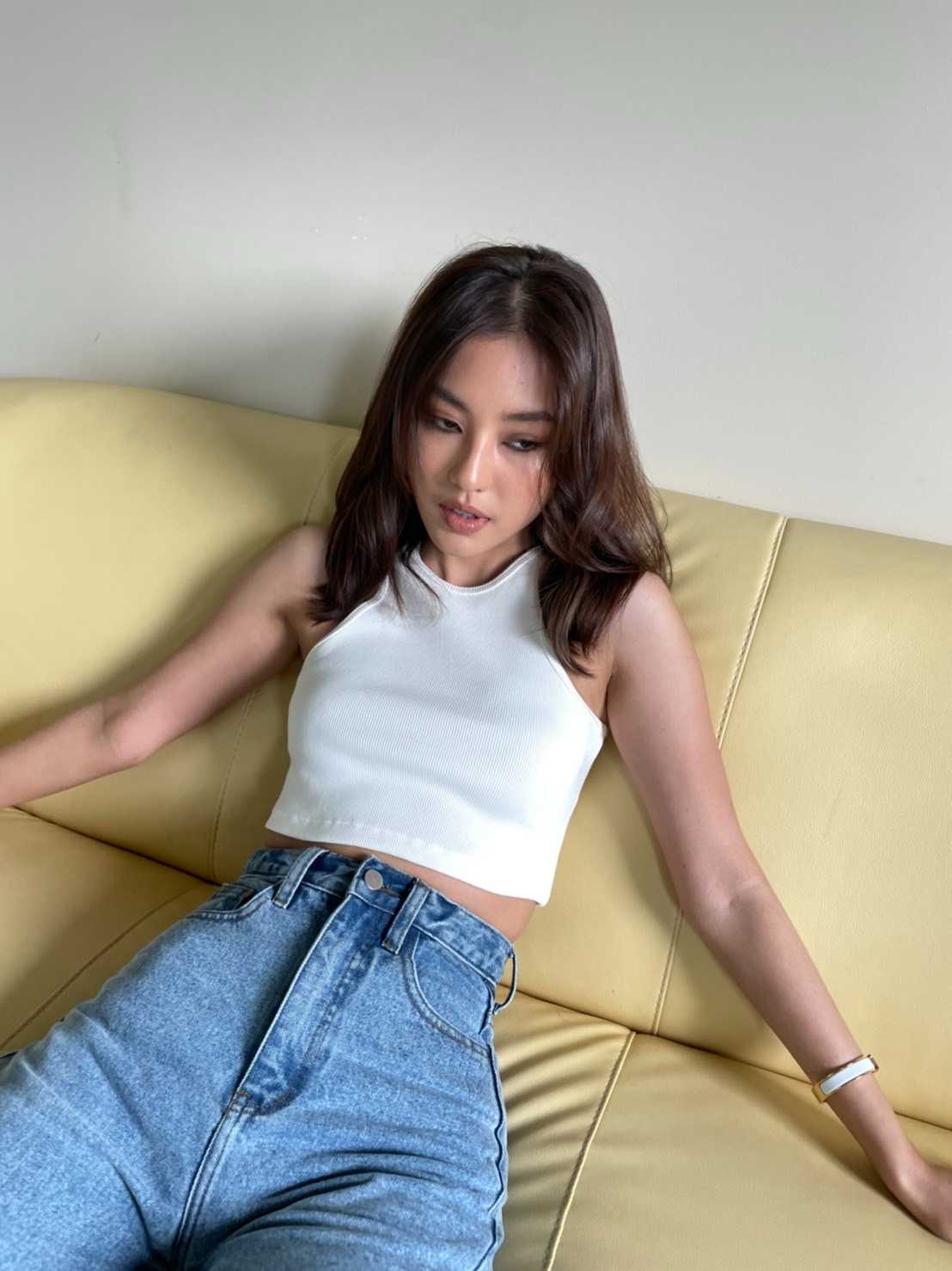 (HUSSA Styles) Matter Crop Top -White