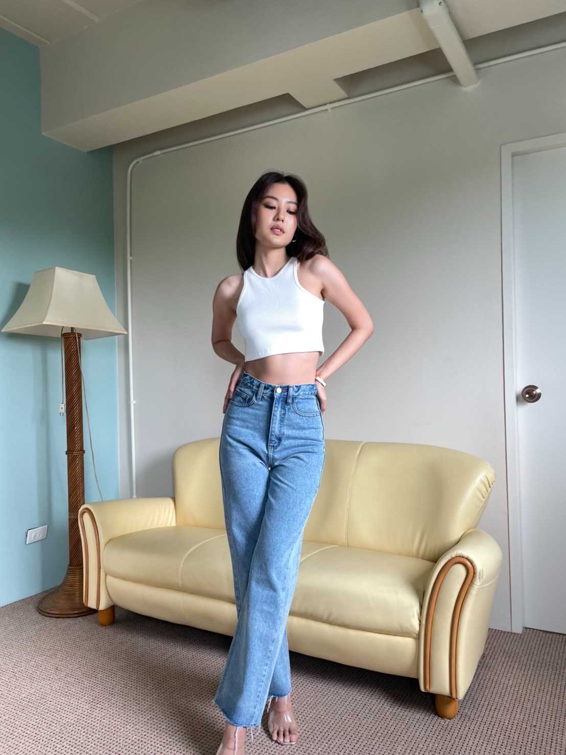 (HUSSA Styles) Delan Jeans -Paradiseblue กางเกงยีนส์ขายาวเอวสูงทรงขากระบอกตรง ทรง signature