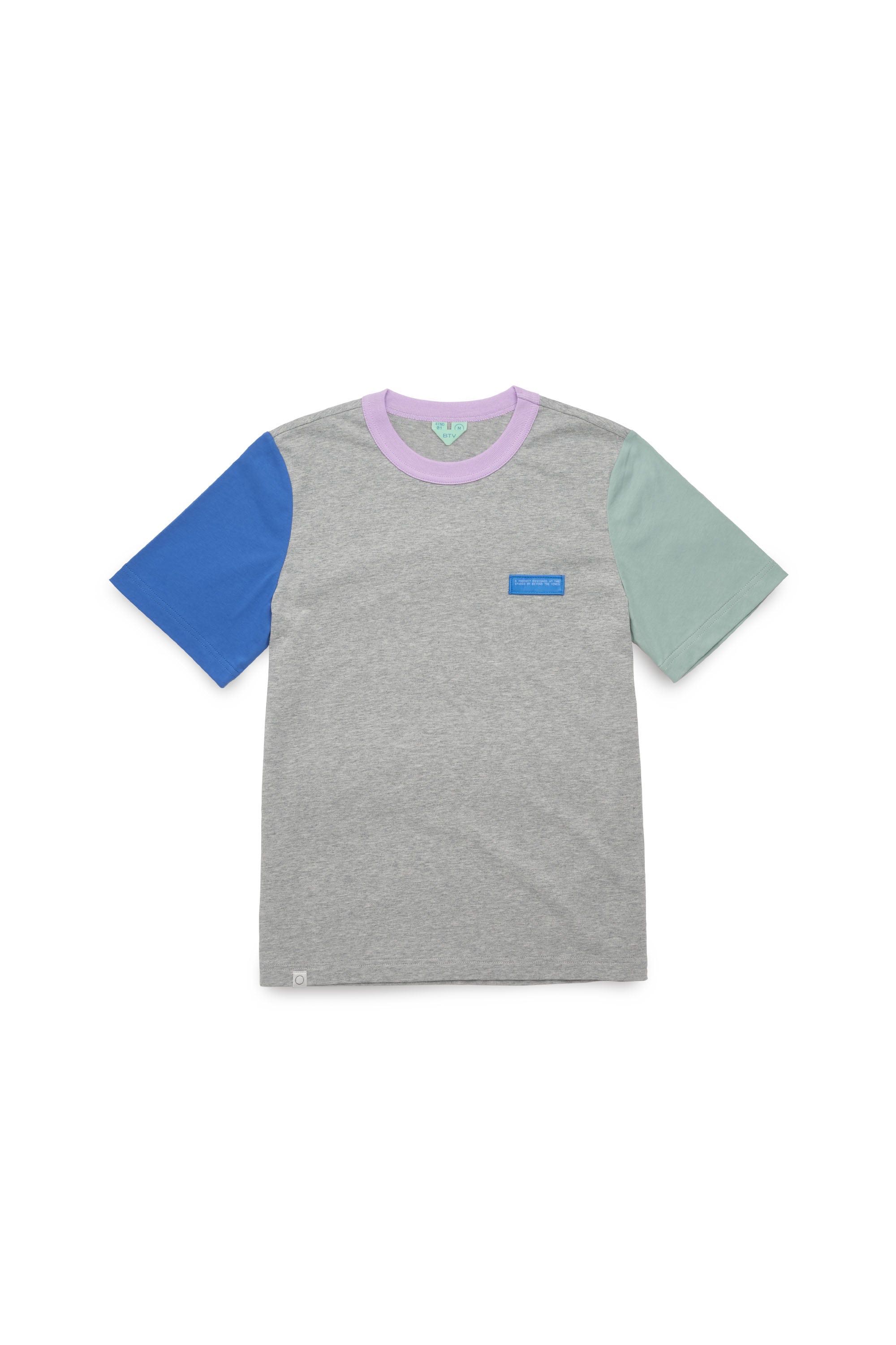 (Pre-order) Beyond the vines : Standard 01 Colourblock T Shirt (Grey)