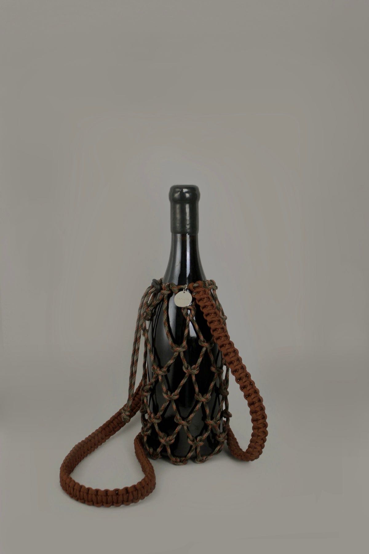 (Pre-order) Shaofen : Paracord Bottle Bag (Brown)