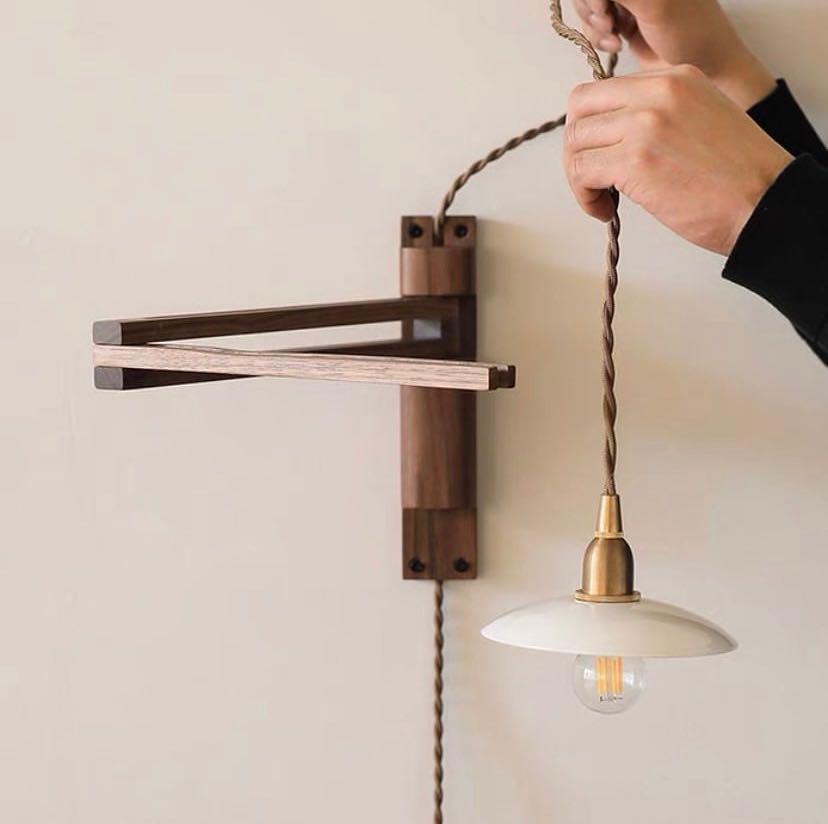 [พรีออเดอร์ 2-3 weeks] โคมไฟไม้ติดผนัง Brass lampshade (มีให้เลือก 2สี)