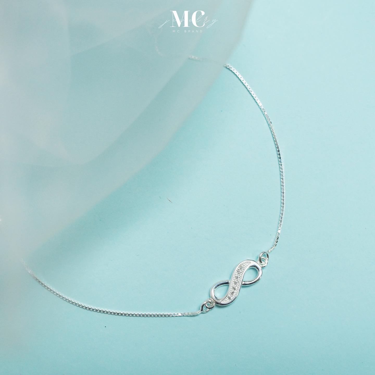 สร้อยข้อมือเงินเเท้รุ่นInfinityI✅ไม่ลอก ไม่แพ้ ✨แถมฟรีกล่องจิวเวลรี่แบรนด์และผ้าเช็ด✨