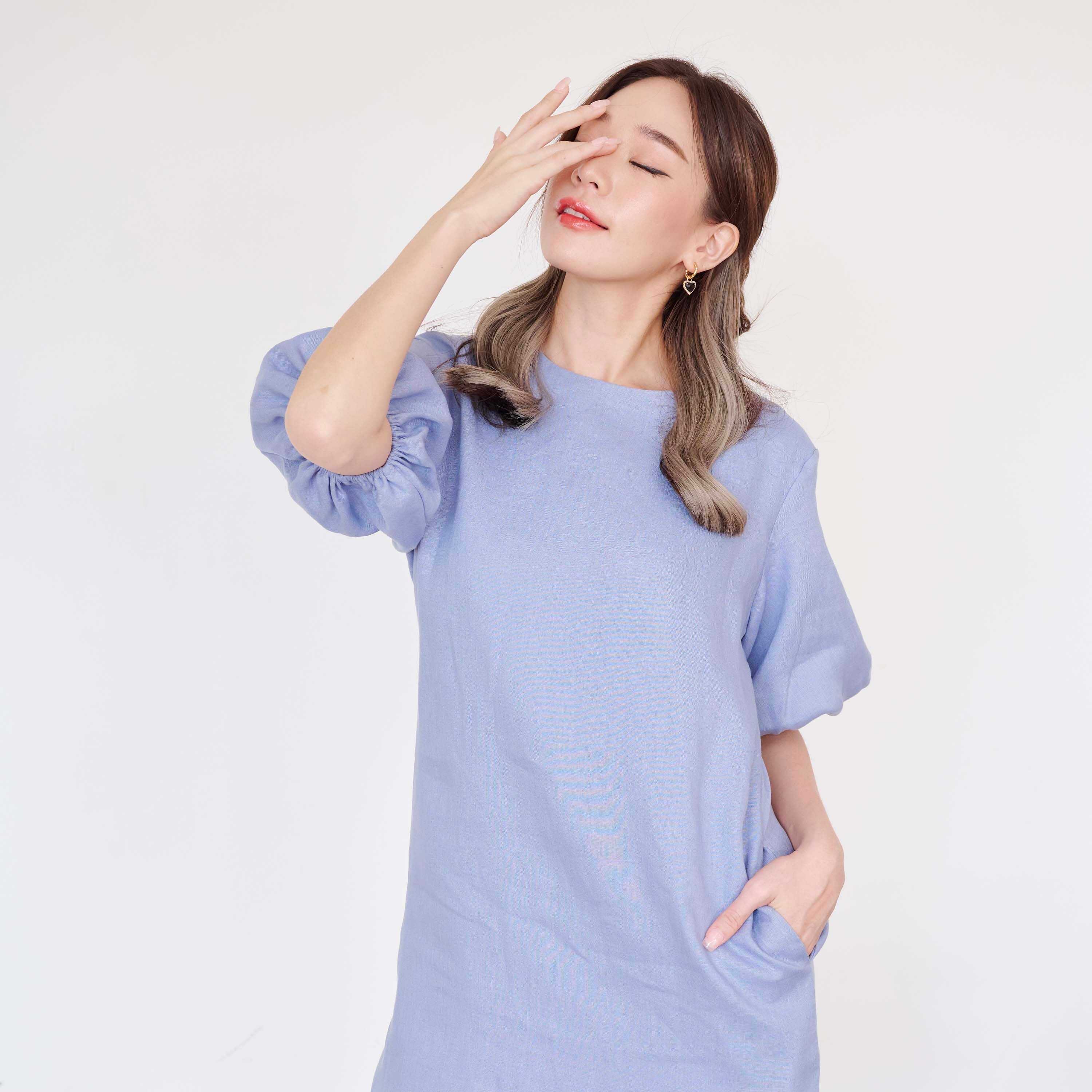 SUUBE Ivy dress-Soft blue เดรสสั้นแขนพอง