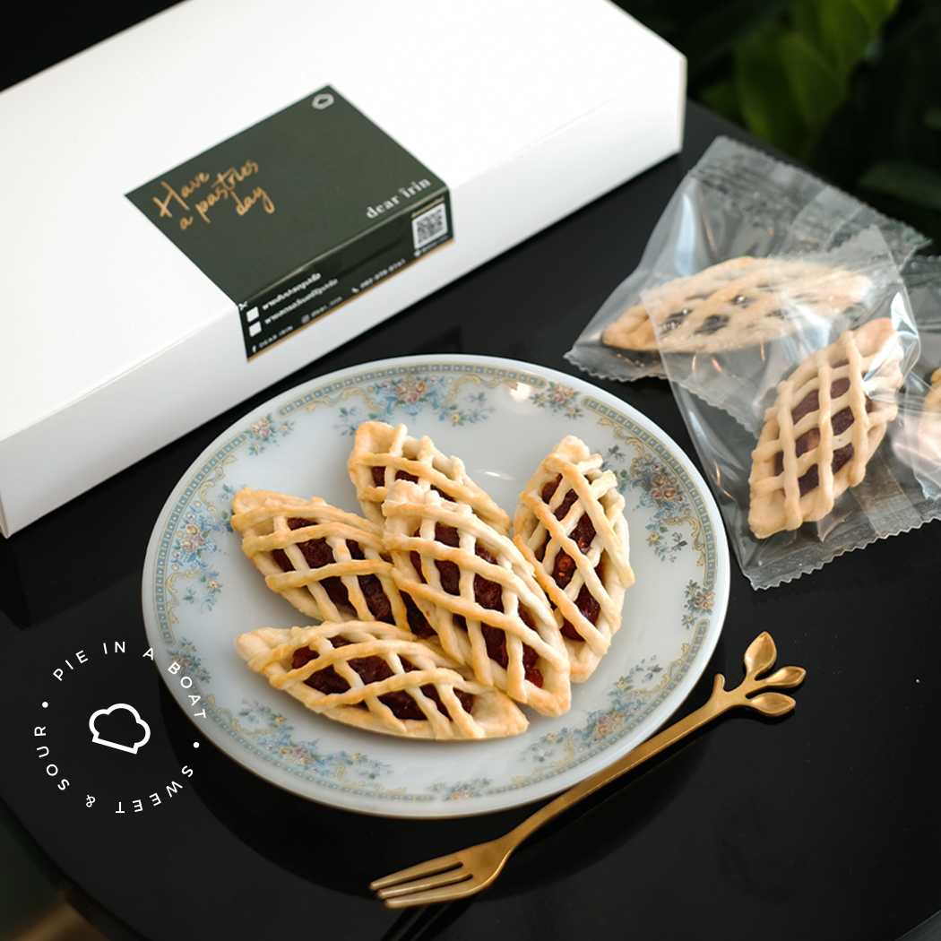 DEARS IRIN - พายสตรอว์เบอร์รีรูปเรือ