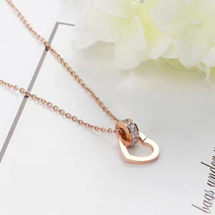 สร้อย love pinkgold