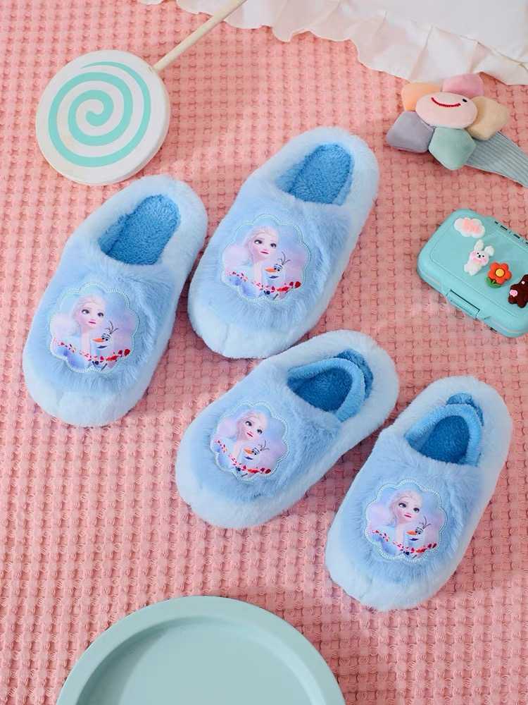 Preorder 12-18วัน - Elsa Slippers รองเท้าเดินในบ้าน (Sz15cm-23,5cm)/D0017