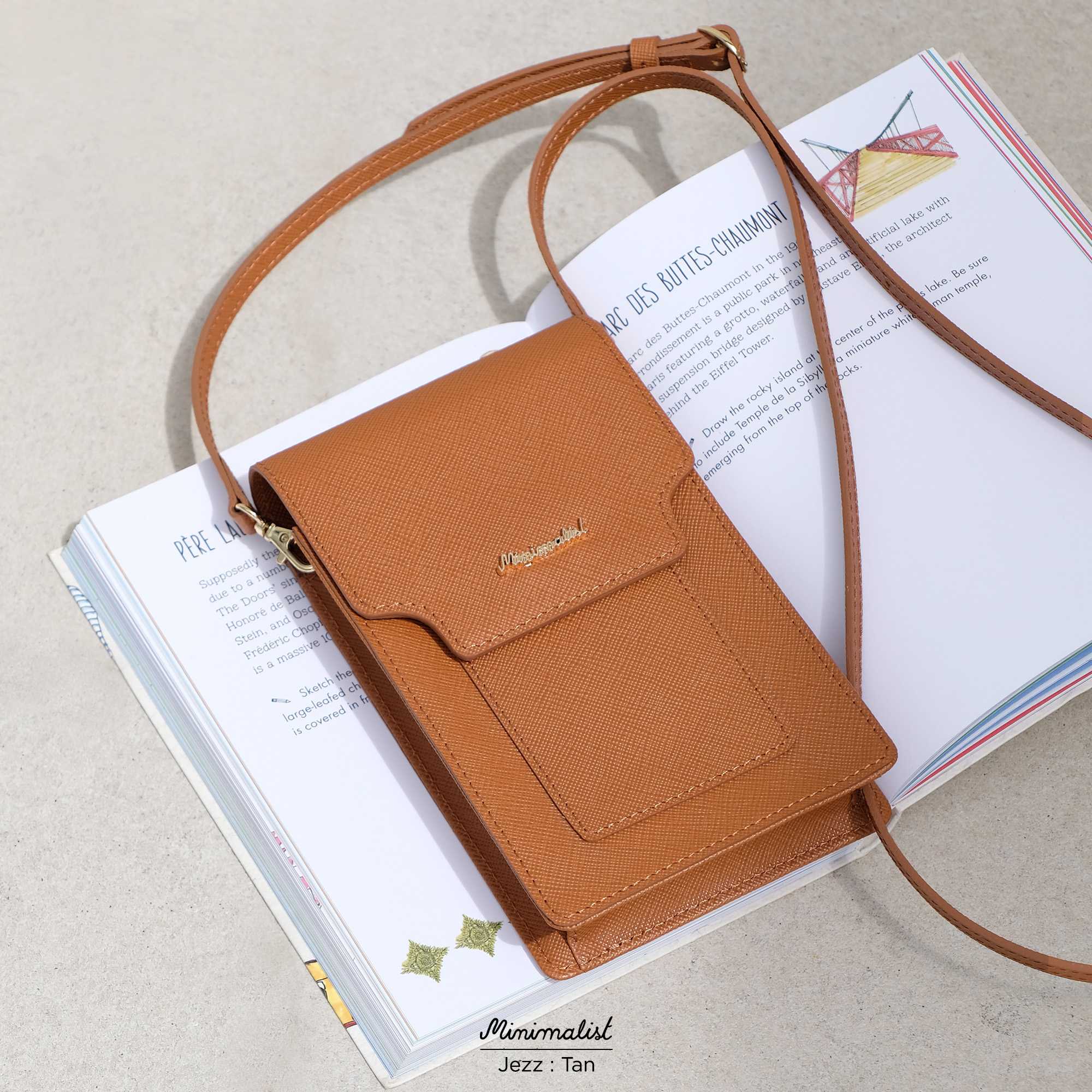 Jezz phone pouch in tan