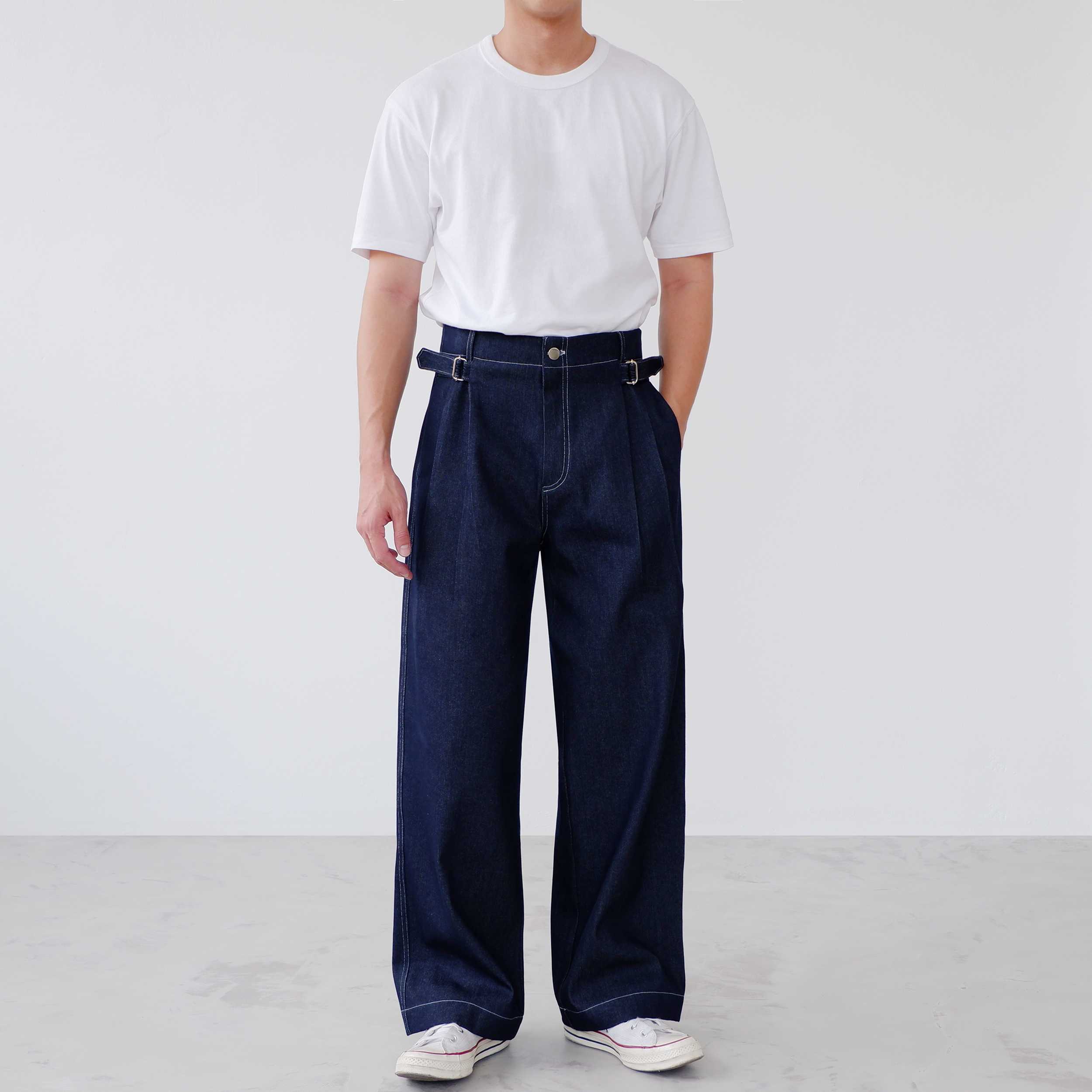 Hunter Studios - Baggy Jeans