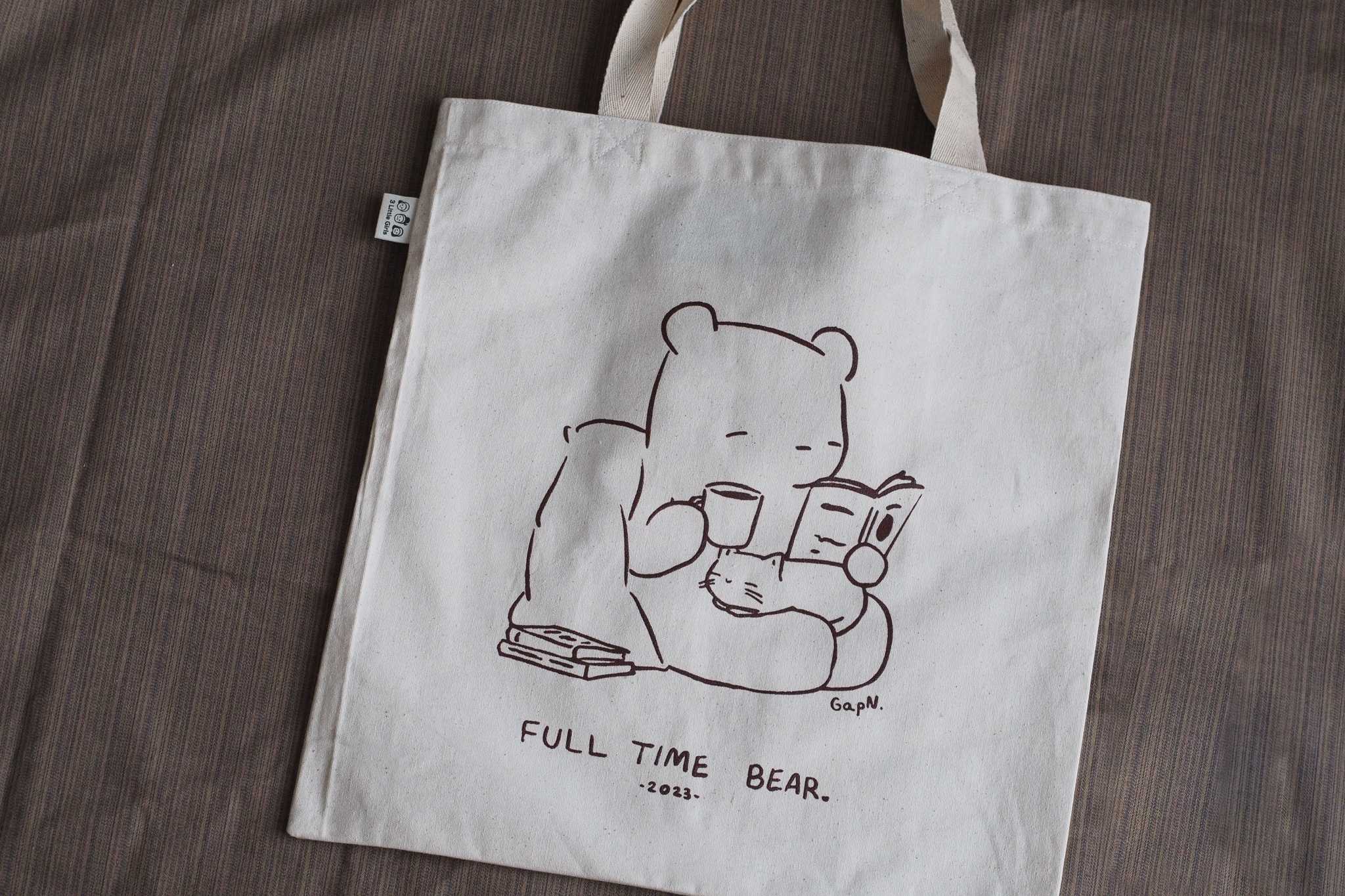 Full time bear tote bag