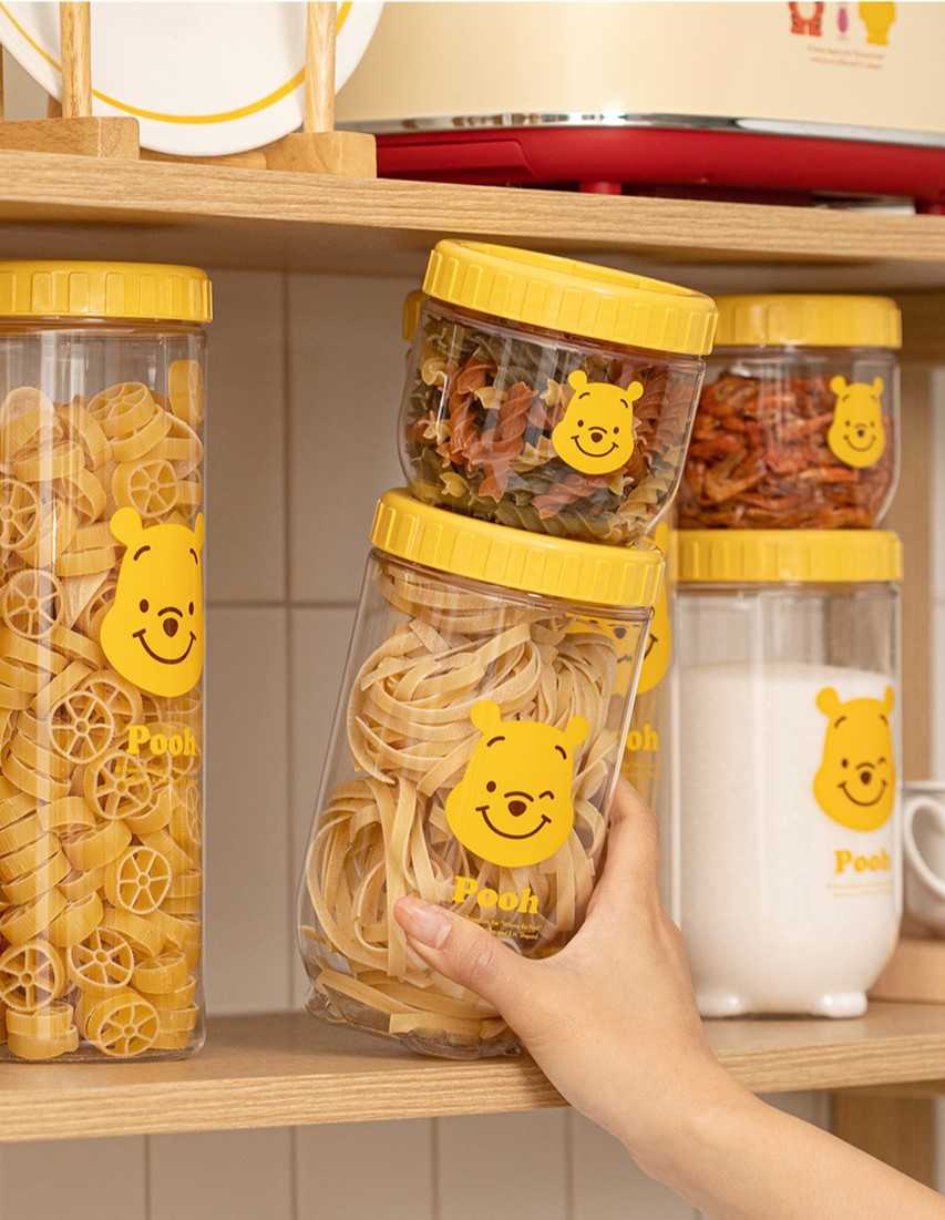 ( พร้อมส่ง ) Pooh Pocket Stornge Interlock
