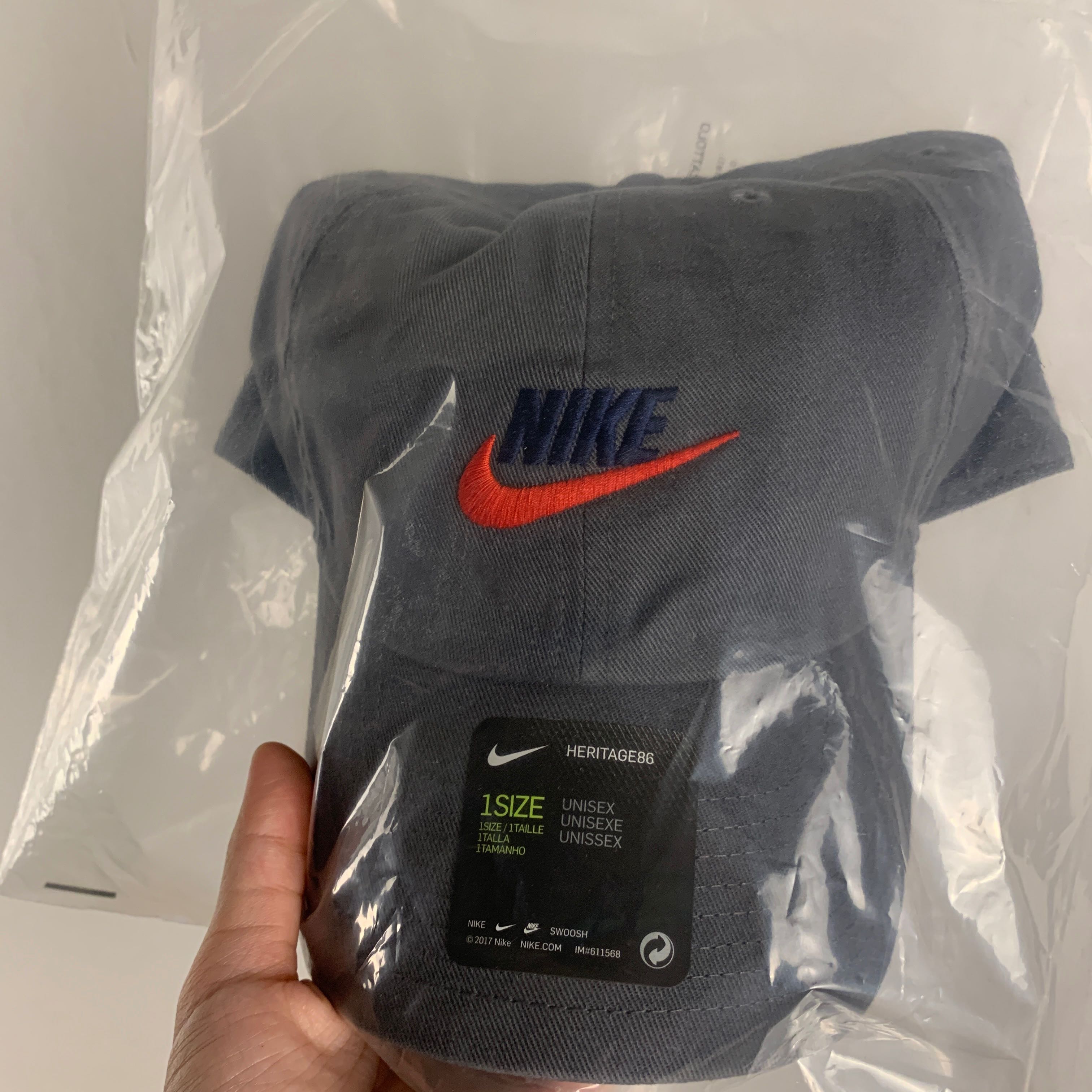 (พร้อมส่ง1ใบ) Nike Heritage86