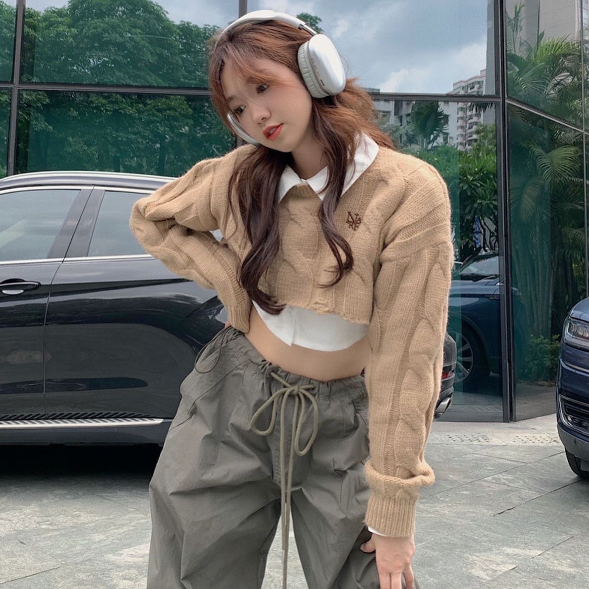 Sweater crop top (J&T)