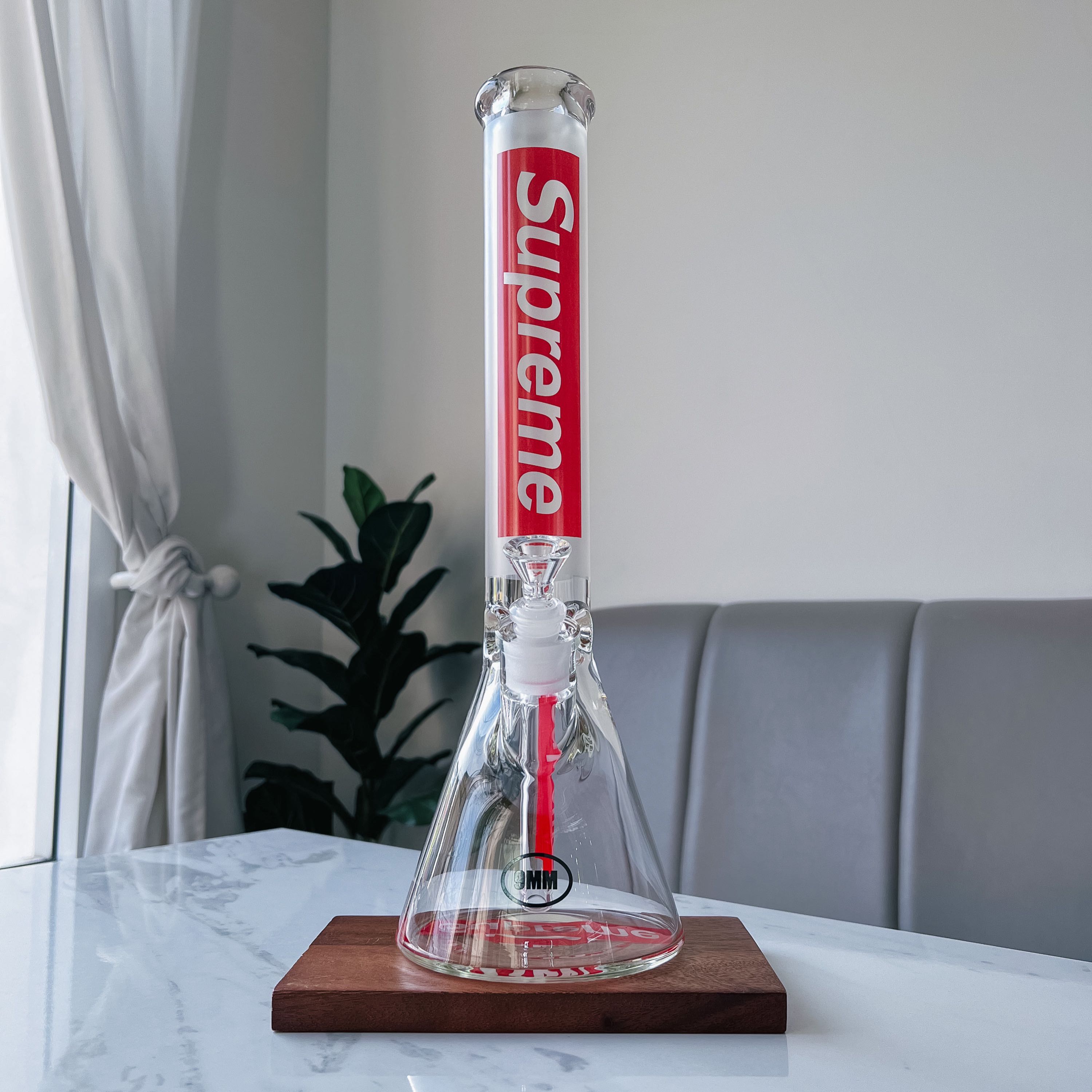 Supreme Beaker Base Ice Bong 9 mm | 40 cm