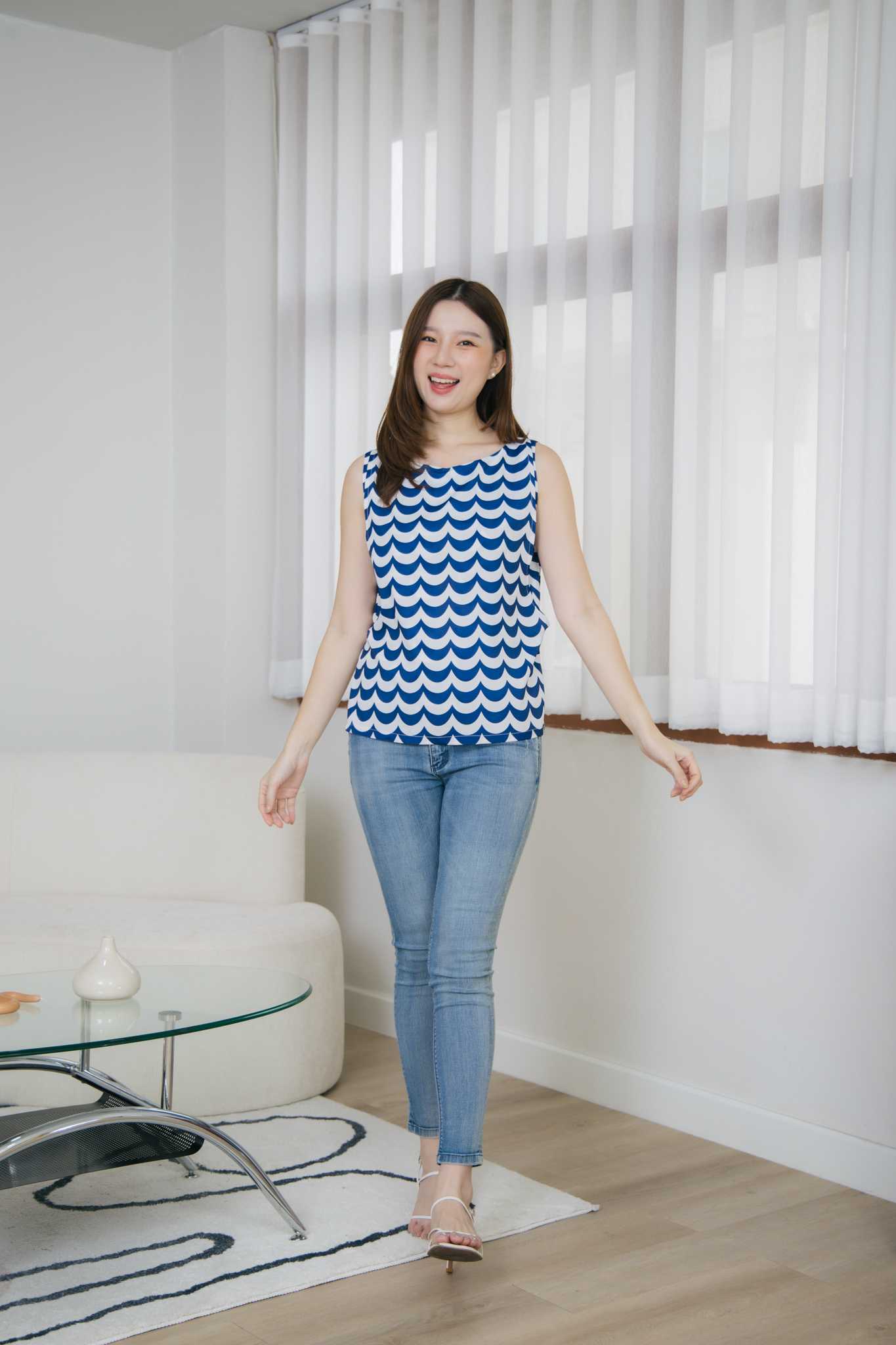 เสื้อให้นม Blue wave top