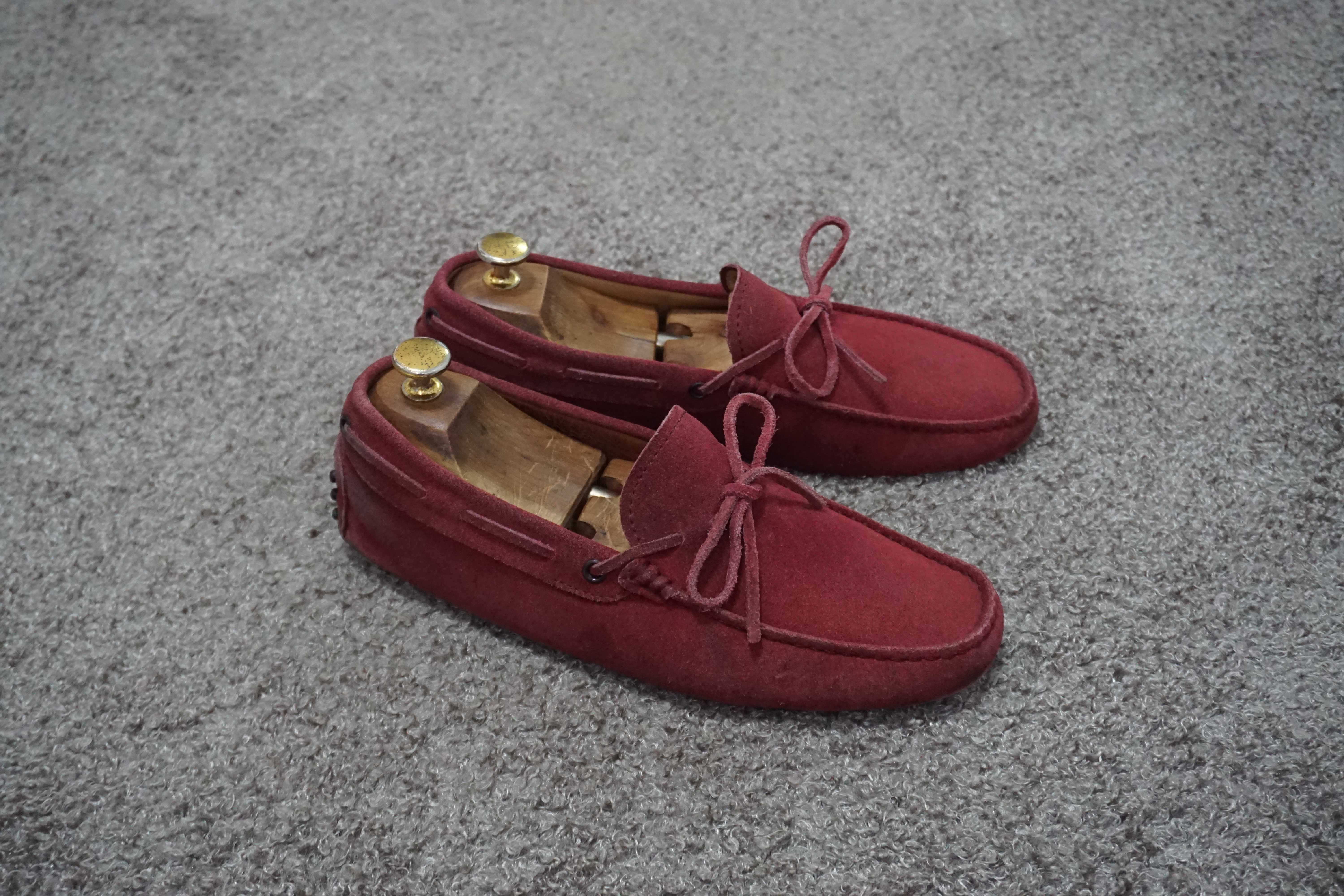 TOD'S Gommino Driving Shoes size 6