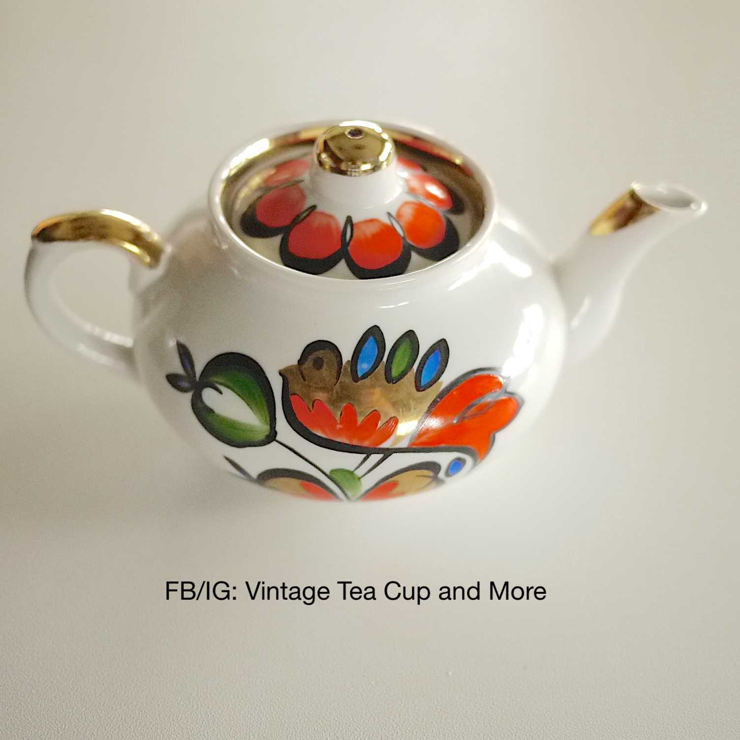 Vintage LOMONOSOV USSR Russian Tea Pot for 1