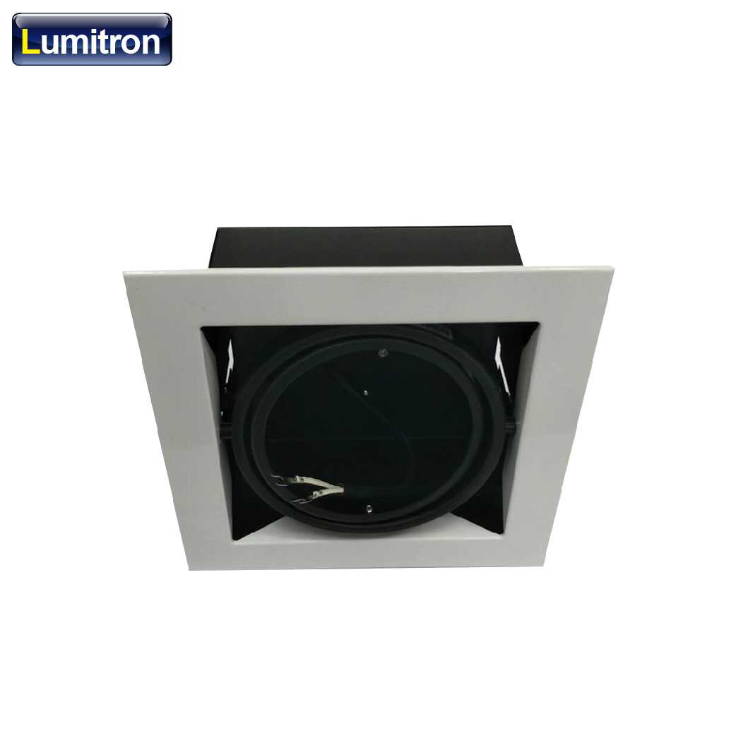 โคมดาวน์ไลท์เหลี่ยมติดฝัง ปรับมุมได้ รุ่น LMDL-713-1 ขนาด 20 x20 ซม. AR111 ขั้วG53 โคมเปล่า