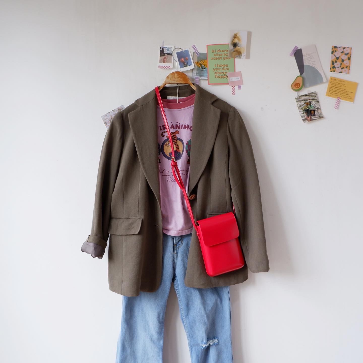 𝑼𝑺𝑬𝑫 : UONE