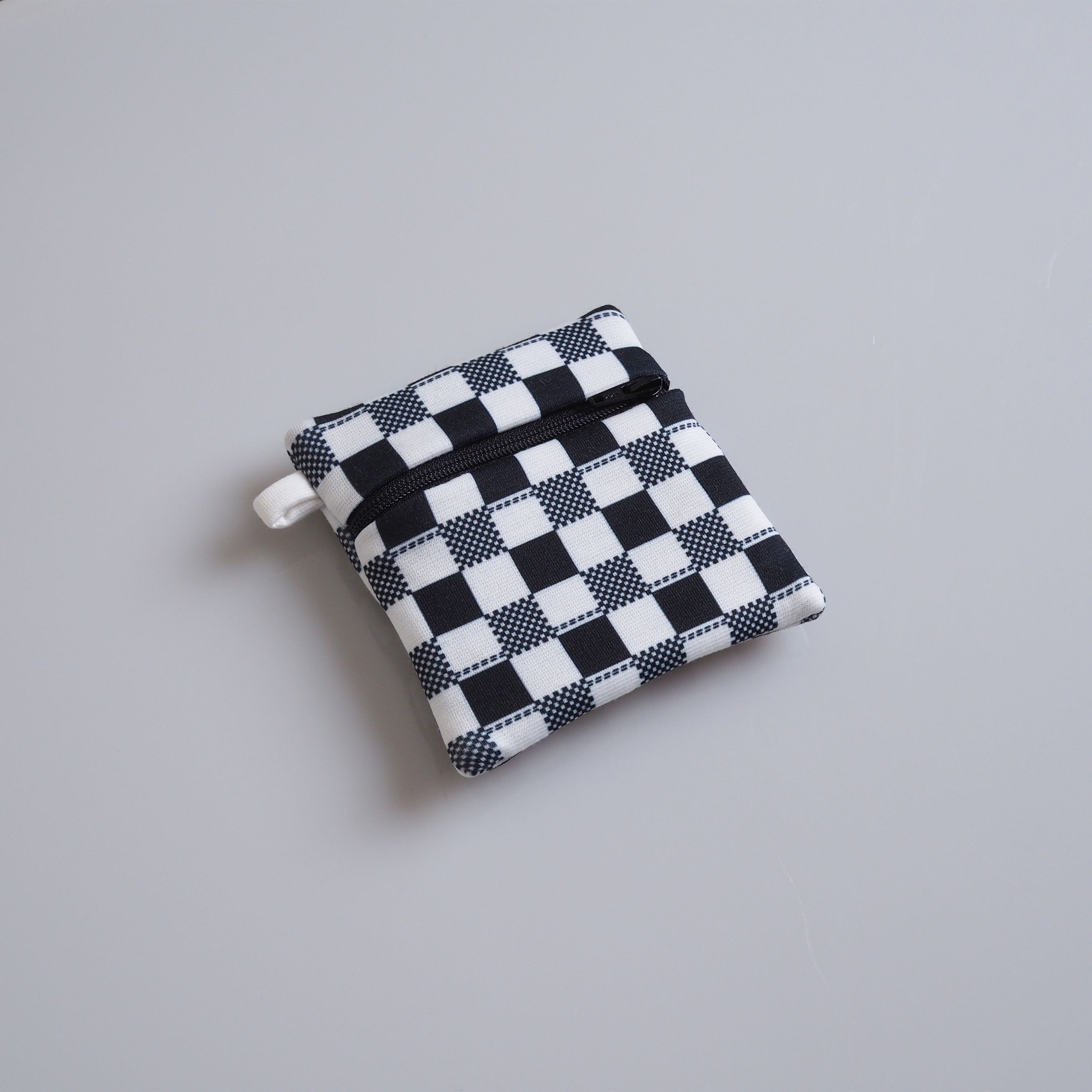 CHECKERED PURSE