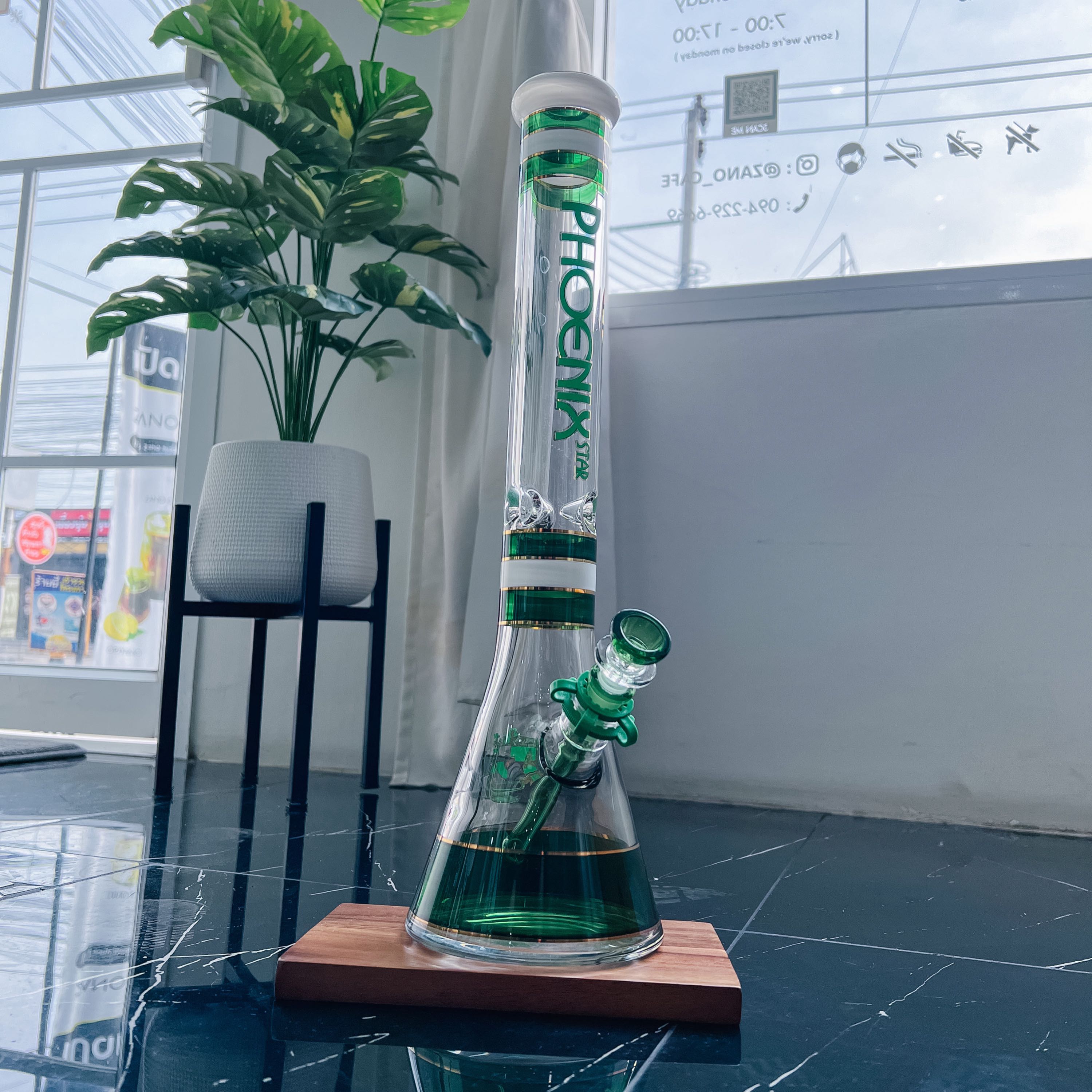 Phoenix Star Thick Color Glass Beaker Bong | 45 cm