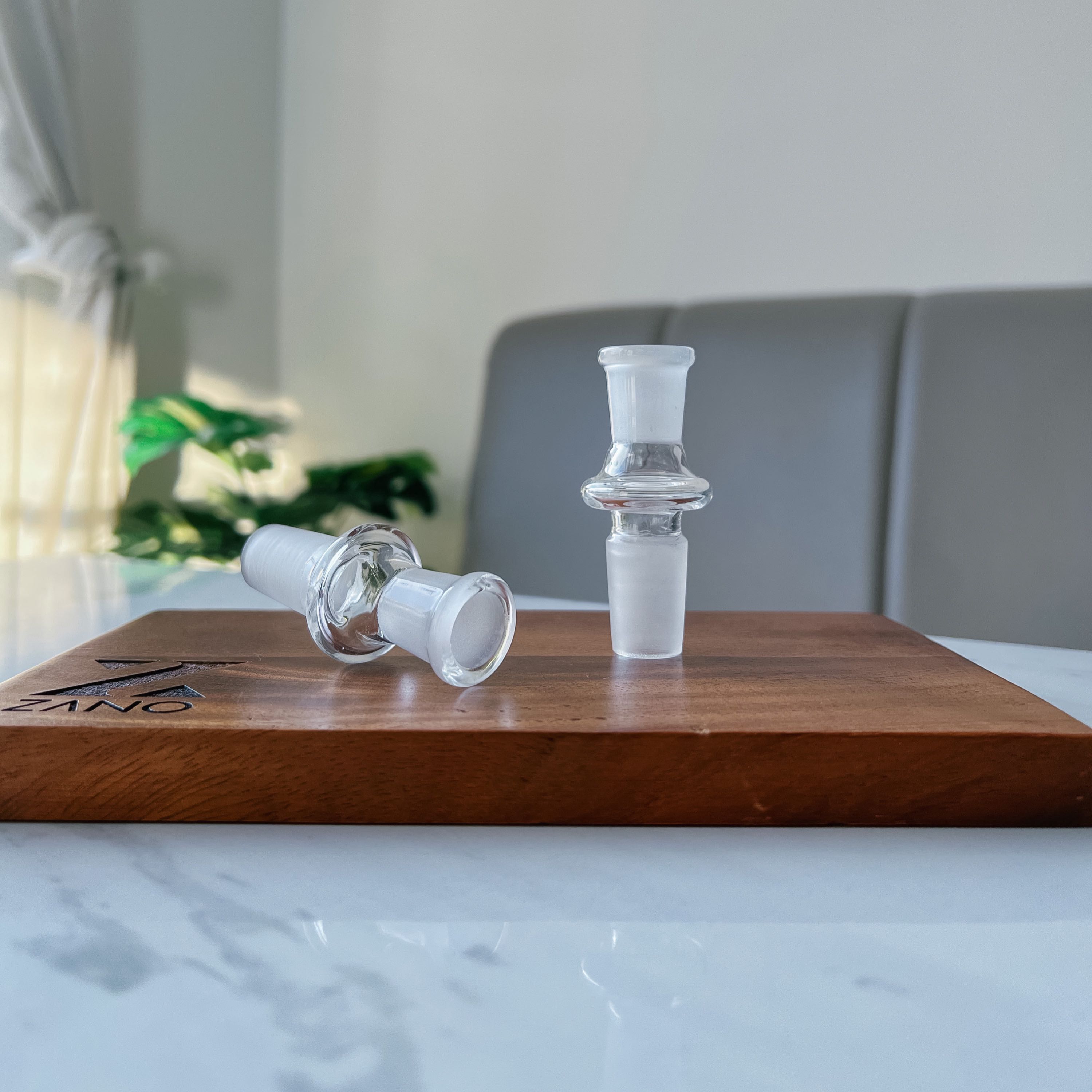 (18mm Male to 14mm Female) Glass Adapter