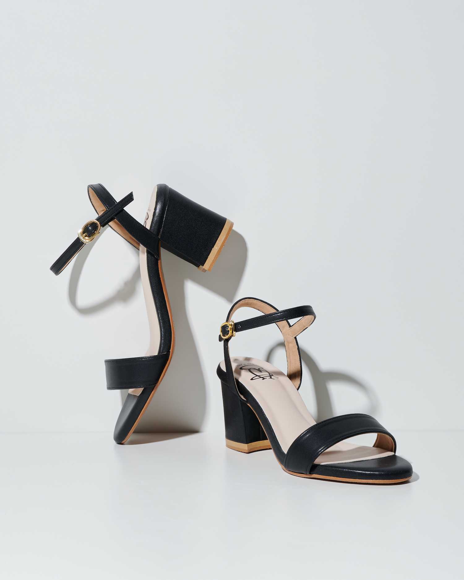 Grace : Black