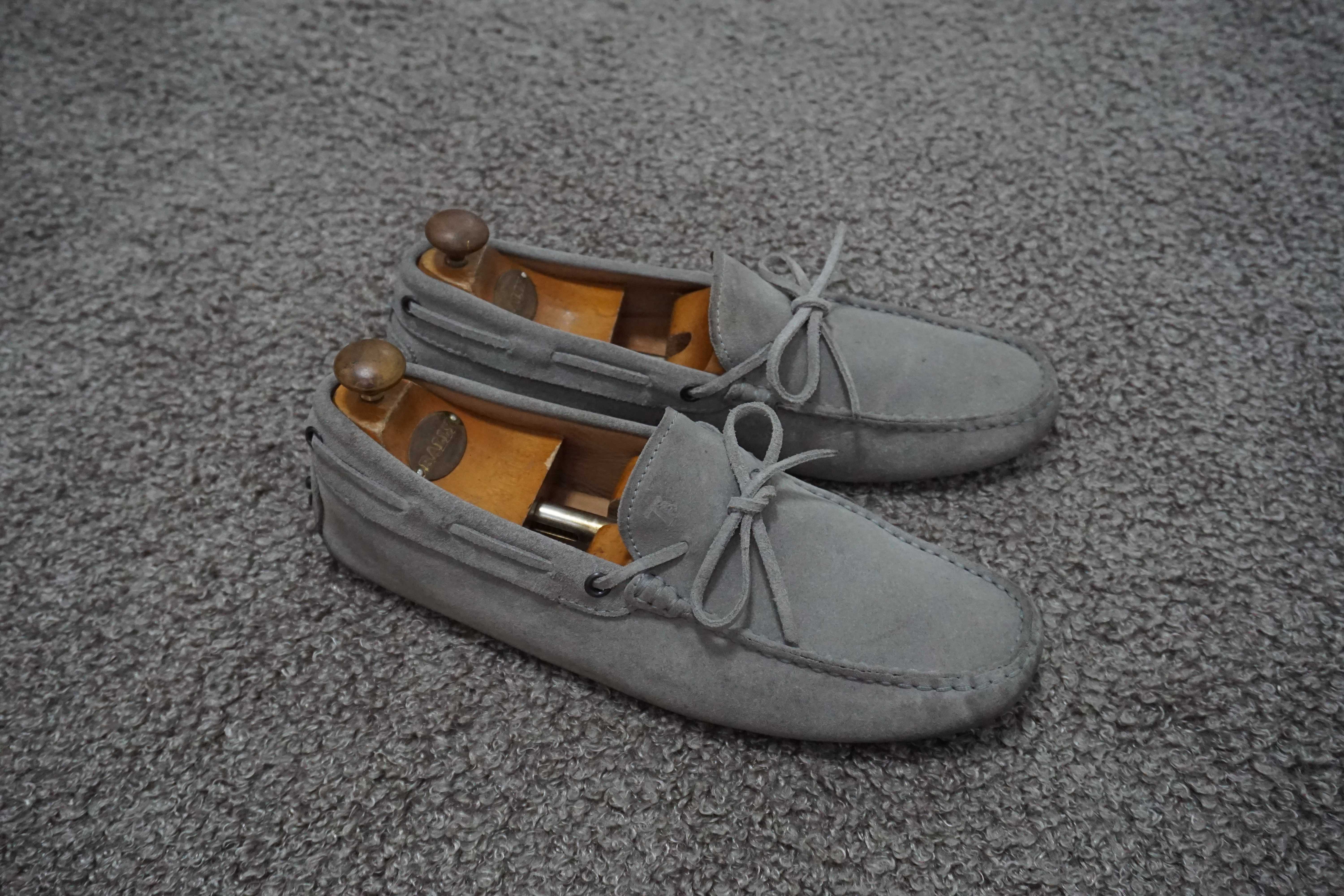 TOD'S Gommino Driving Shoes size 6