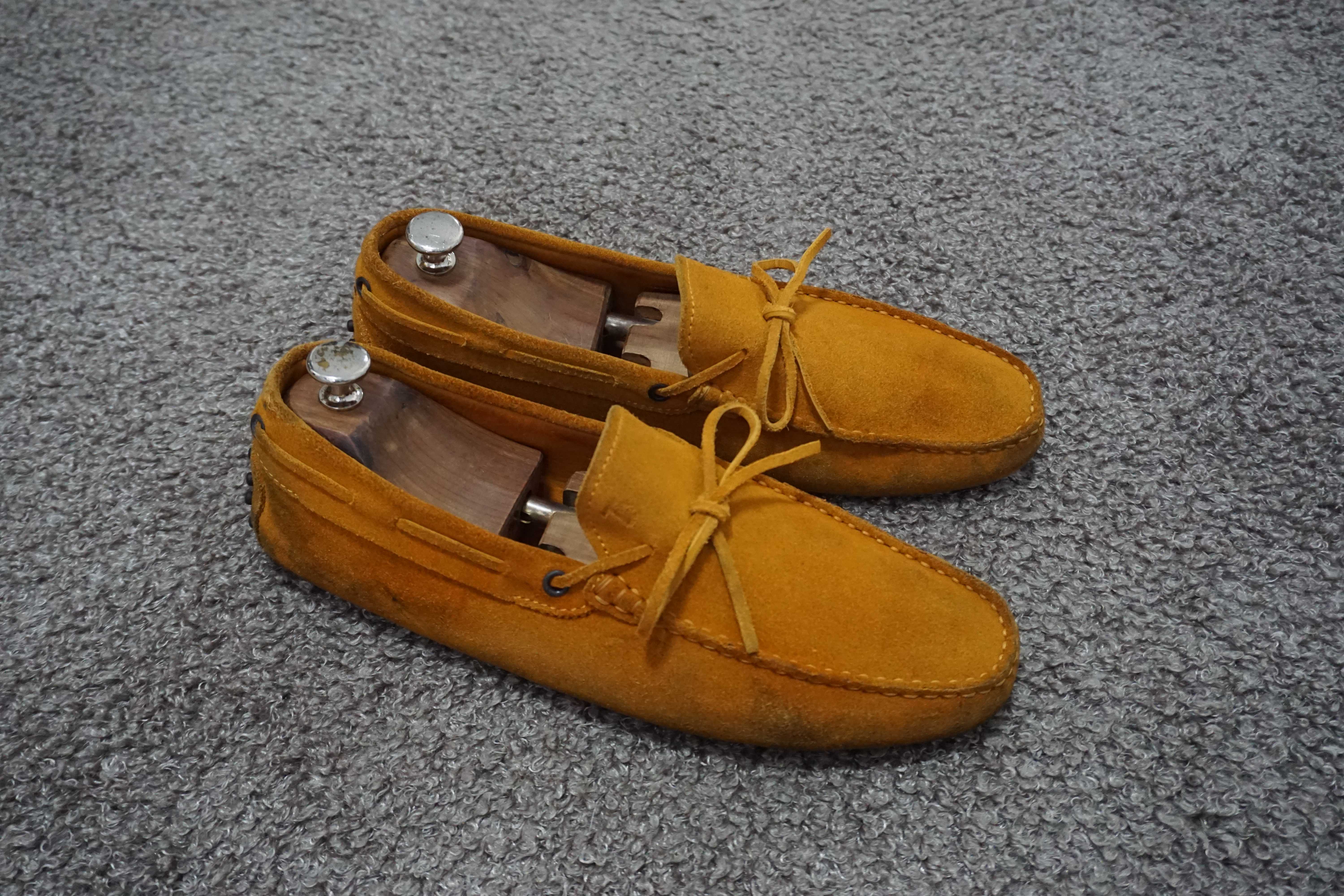 TOD'S Gommino Driving Shoes size 8.5