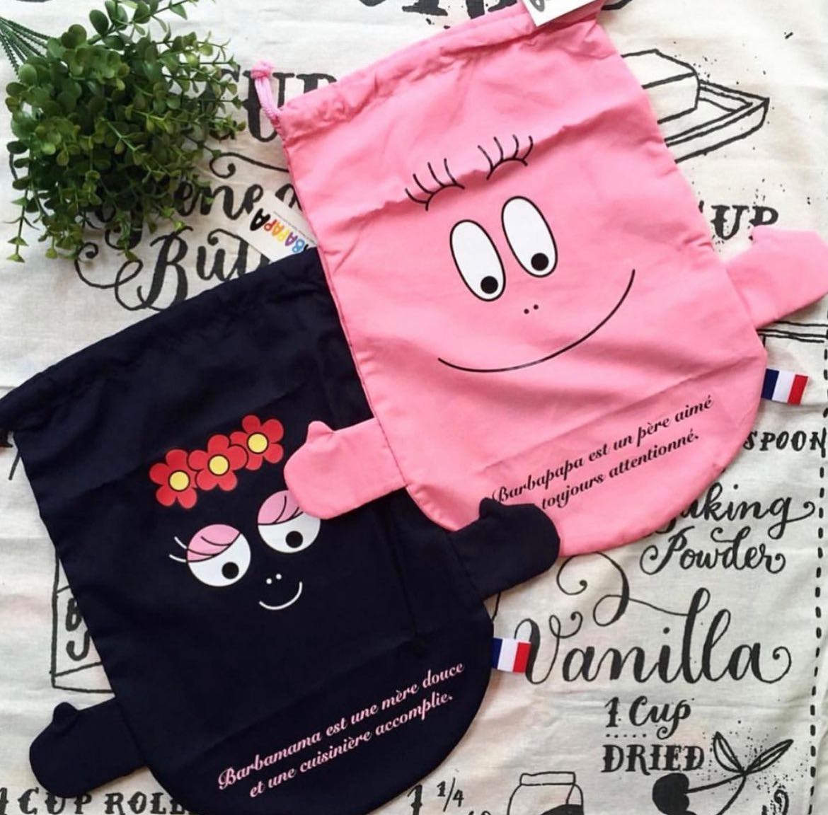 🇯🇵 Japan Barbapapa Bag กระเป๋าถุงรูดเชือก สีชมพูและสีดำ ใบใหญ่ / สีดำใบเล็ก