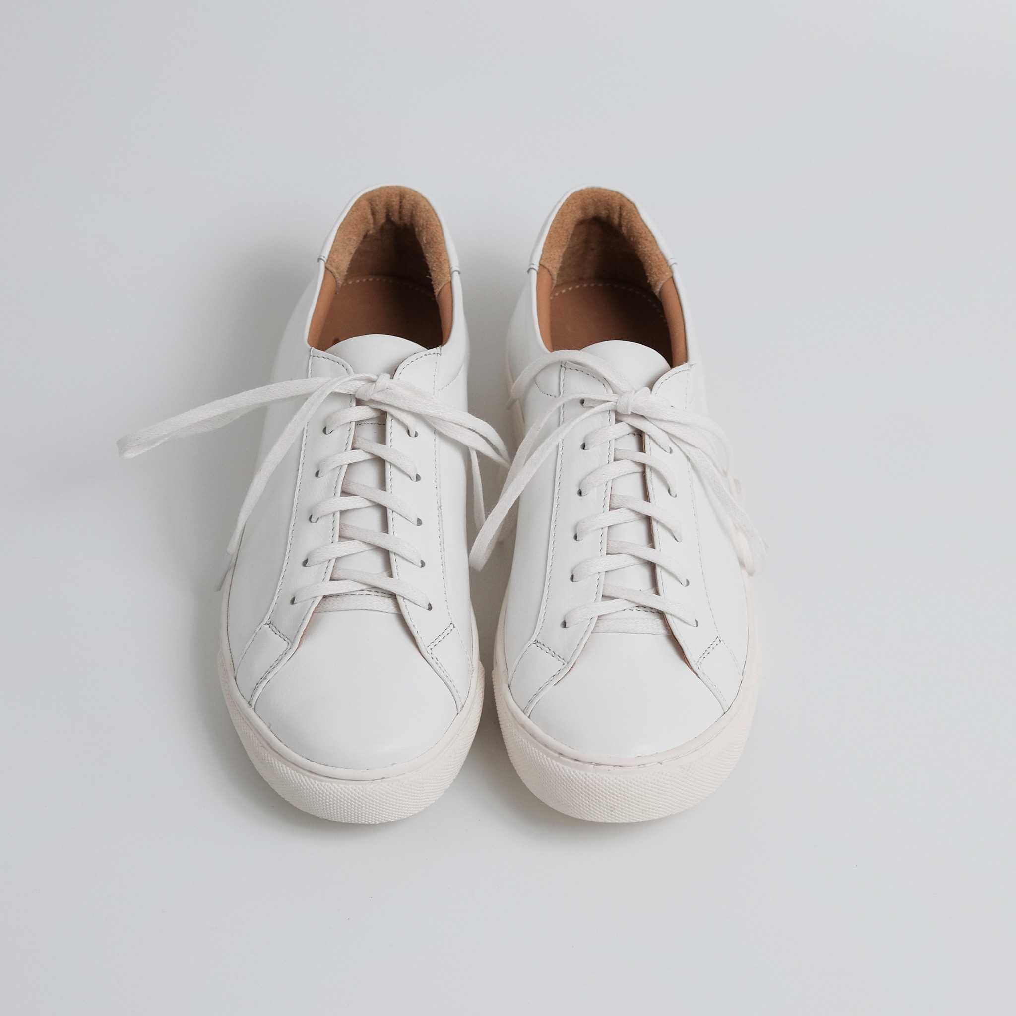 Basic No.01 White