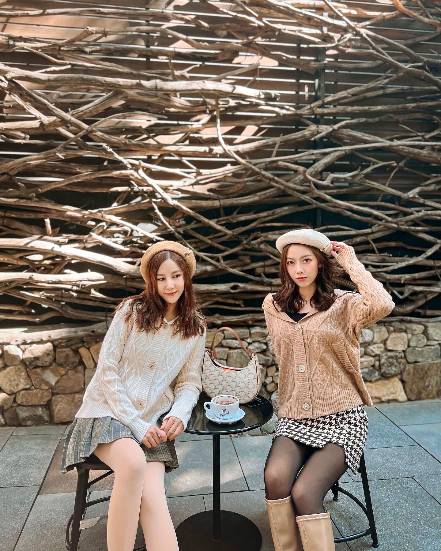Kns09 เสื้อไหมพรม Over size กระดุมหน้า