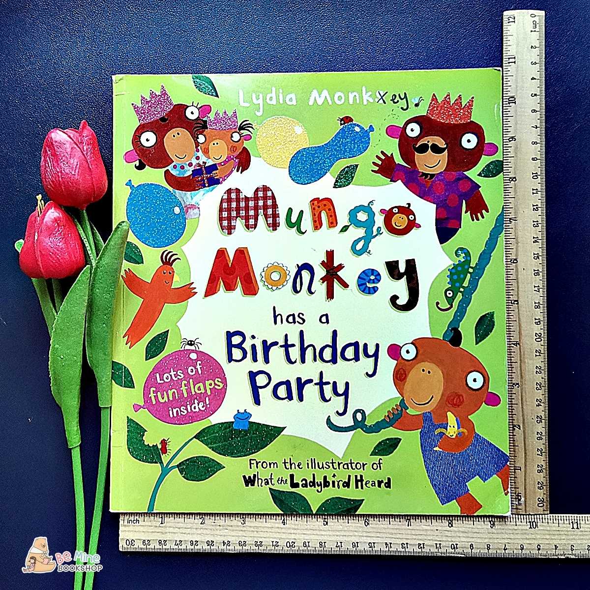 lift-the-flap║Mungo Monkey has a Birthday Party║📌flapหายไป 1 ชิ้น 📌ถลอกที่สันปกเล็กน้อย