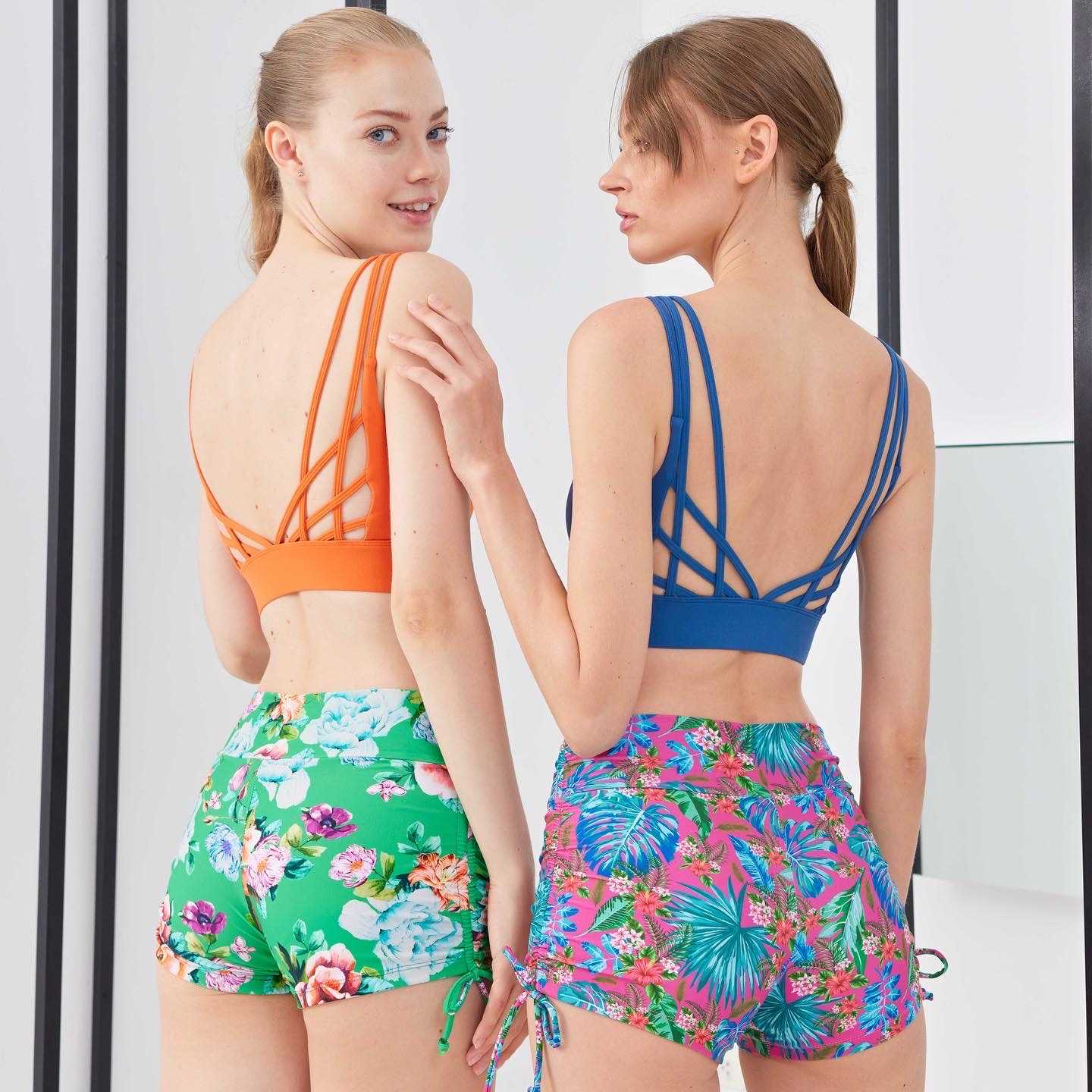 Yoga Shorts กางเกงผูกข้างขาสั้น Printed Pattern