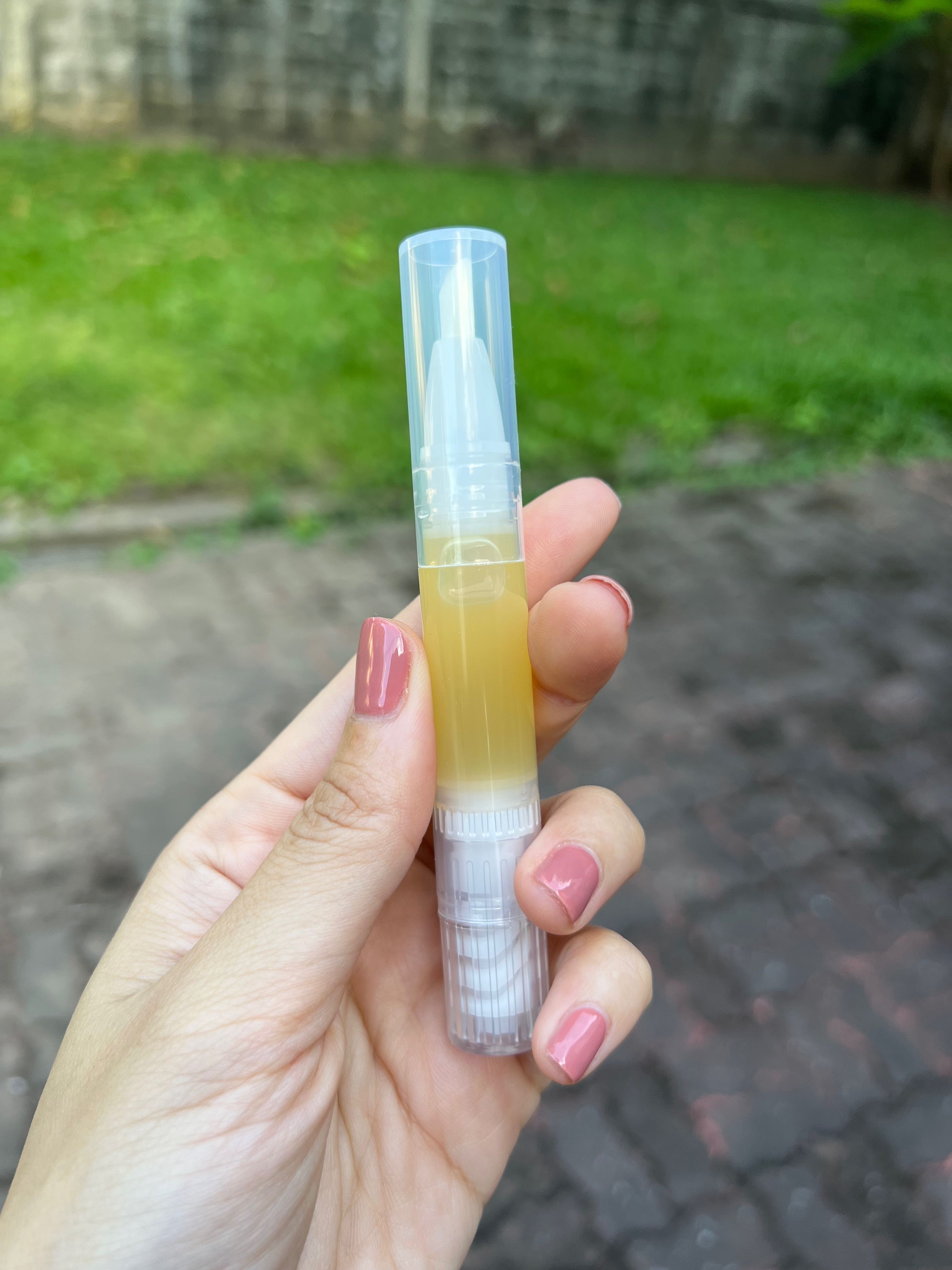 Muji Nail Cuticle Care oil ออยบำรุงเล็บแบบปากกาจากมูจิ