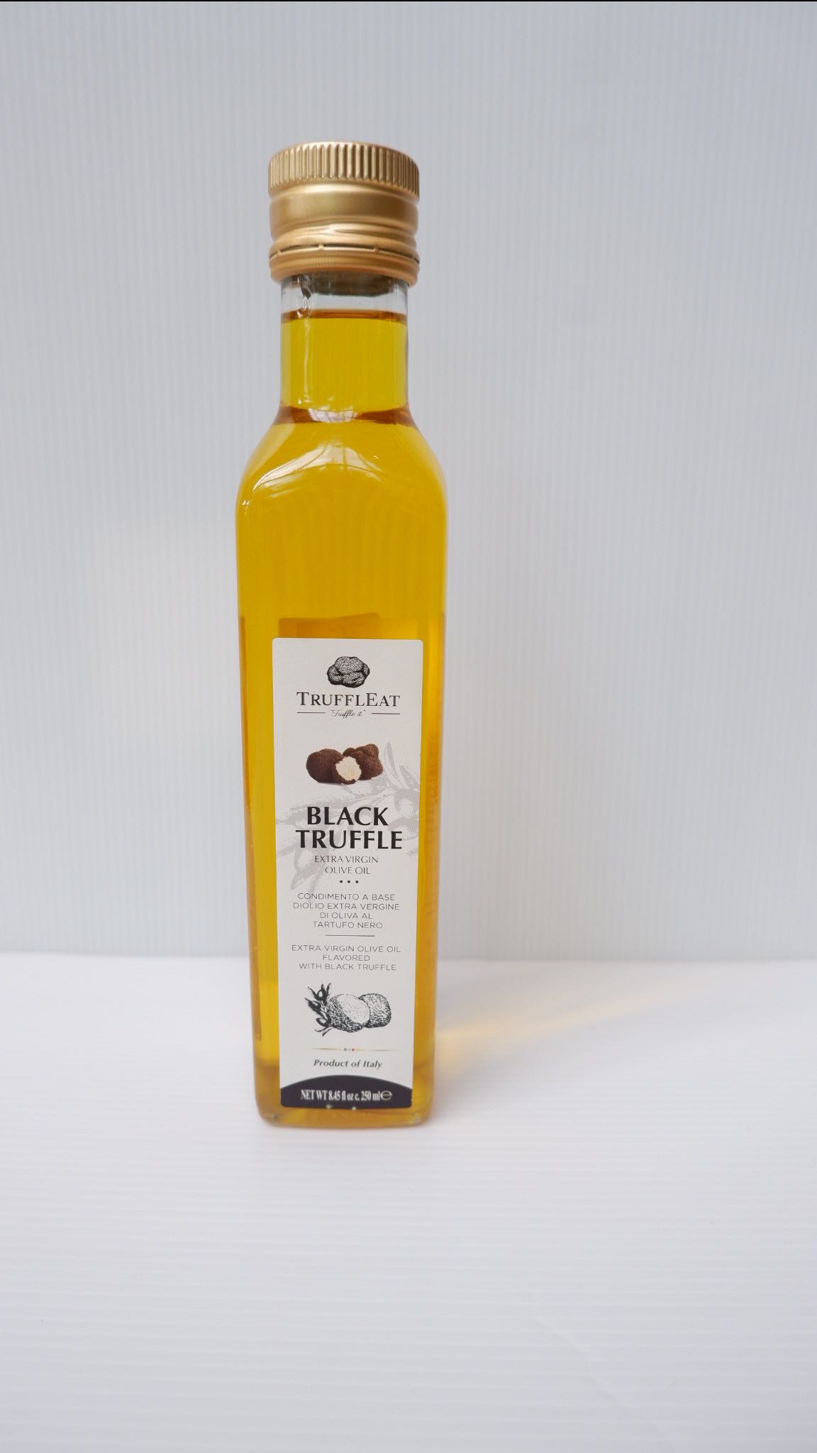 TrufflEat Black Truffle Olive Oil น้ำมันมะกอกธรรมชาติ กลิ่นเห็ดทรัฟเฟิลดำ 250ml (DS EC)