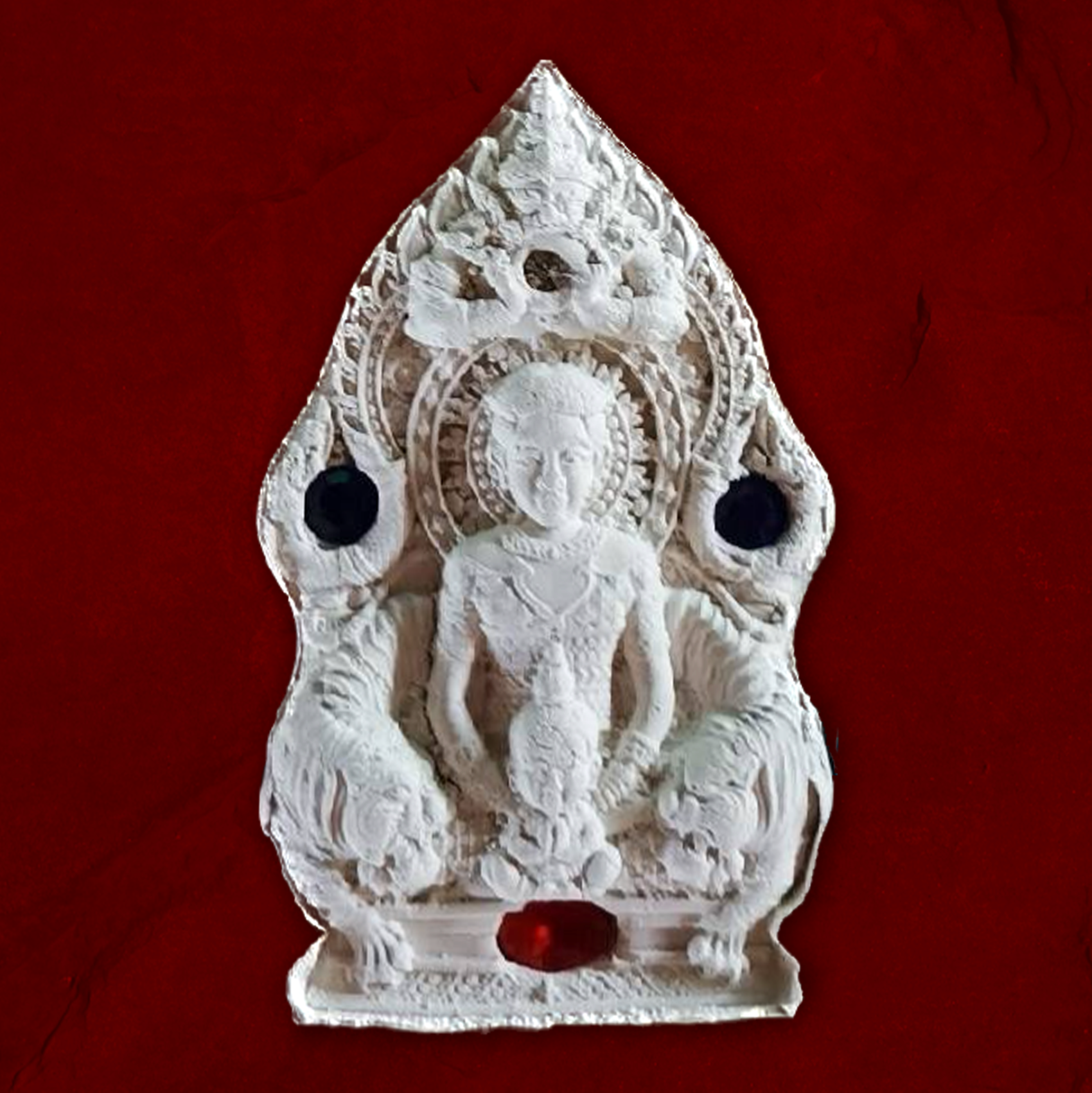 พระขุนแผนเนื้อผงหอมฝังพลอยสีขาว