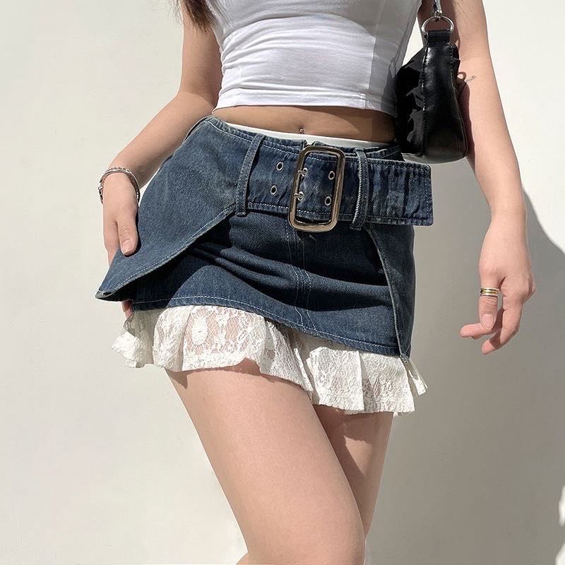 Foxy denim skirt (flash)