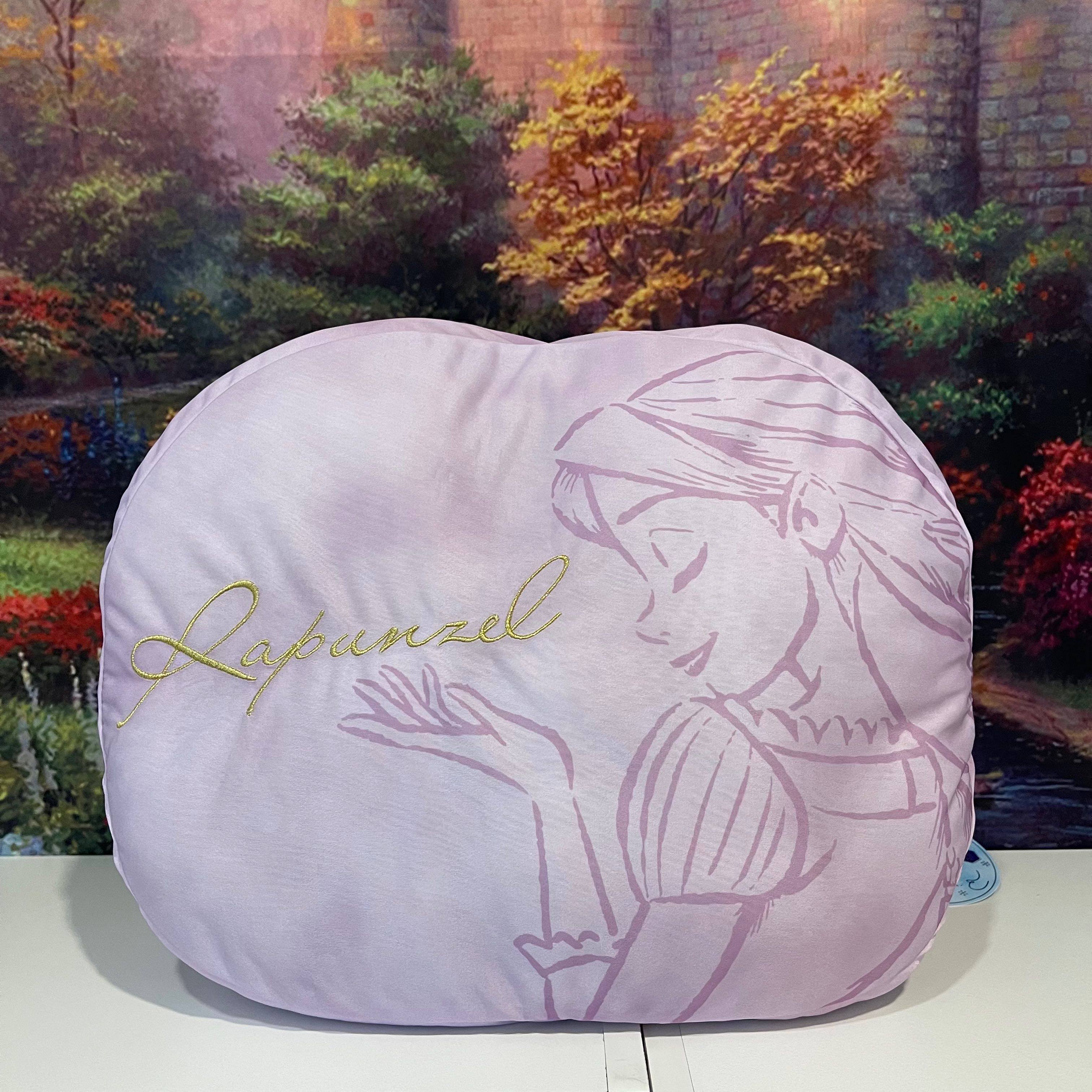 หมอนเย็น Rapunzel - Hug Me