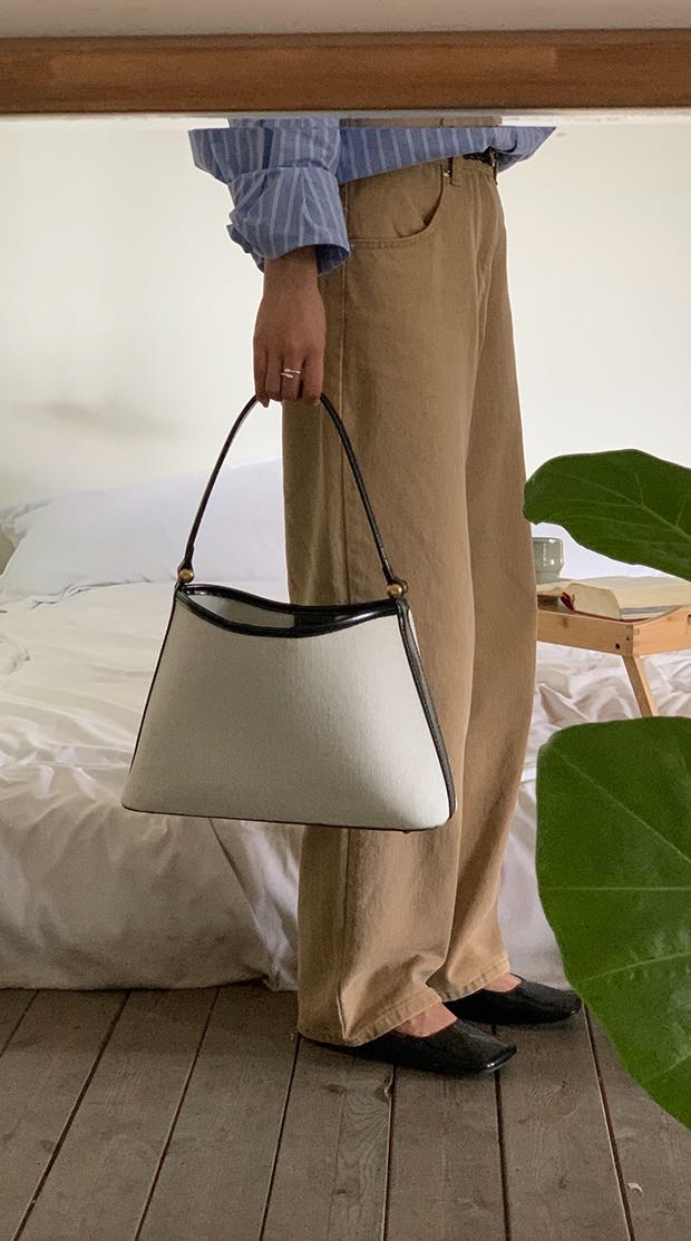 Canvas bucket bag