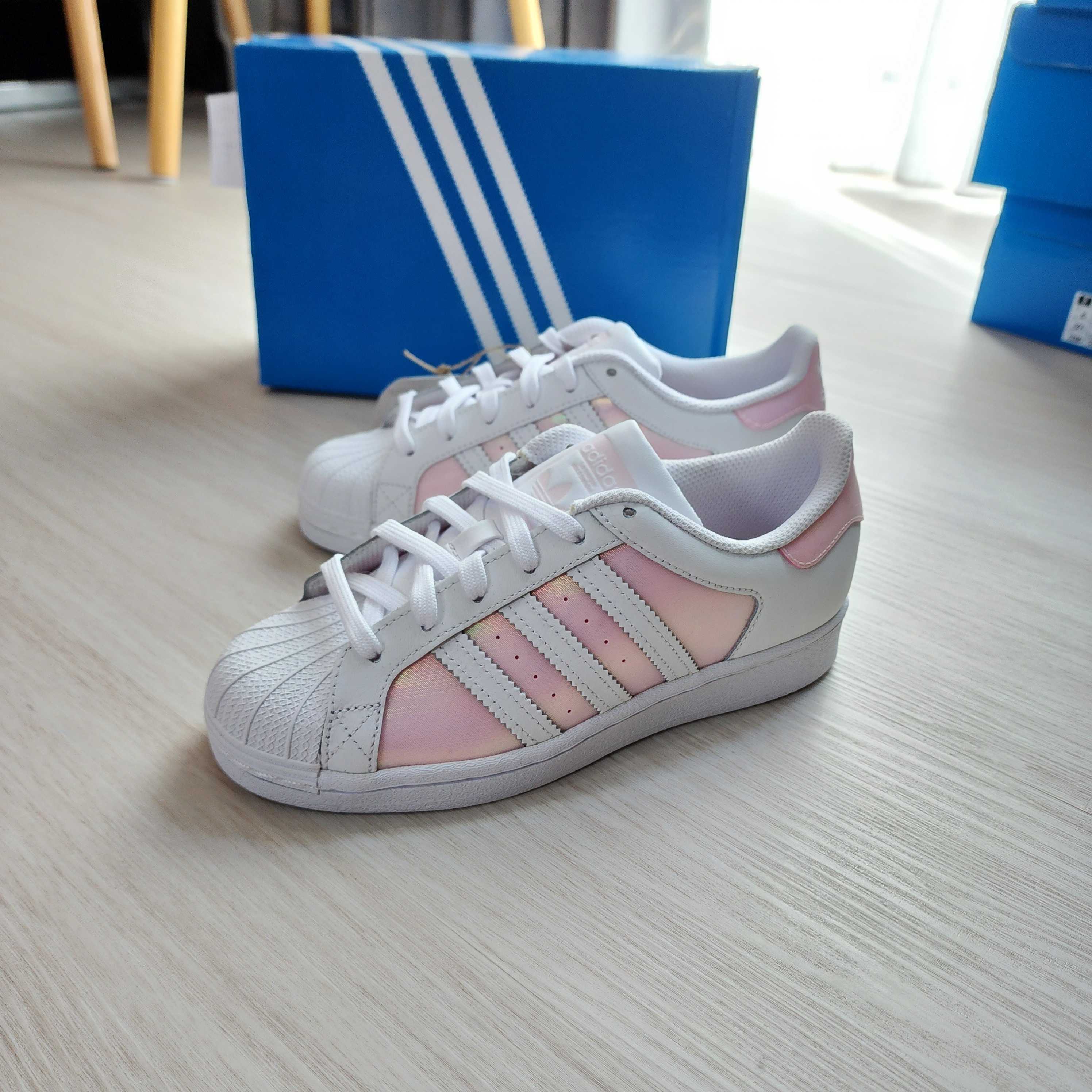 รองเท้า Adidas Superstar สีหวานๆค่าา 