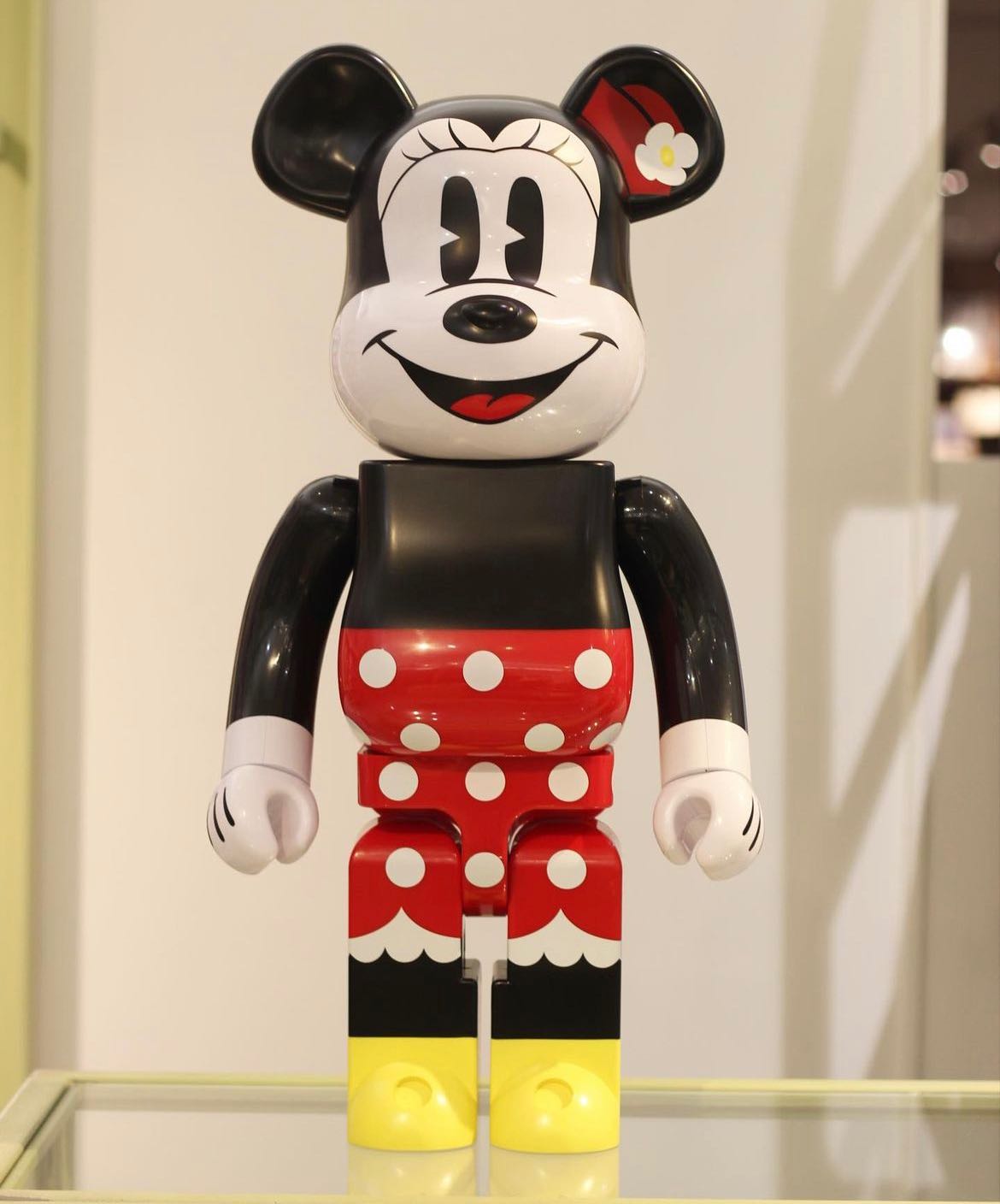 Bearbrick Minnie Mouse 1000%