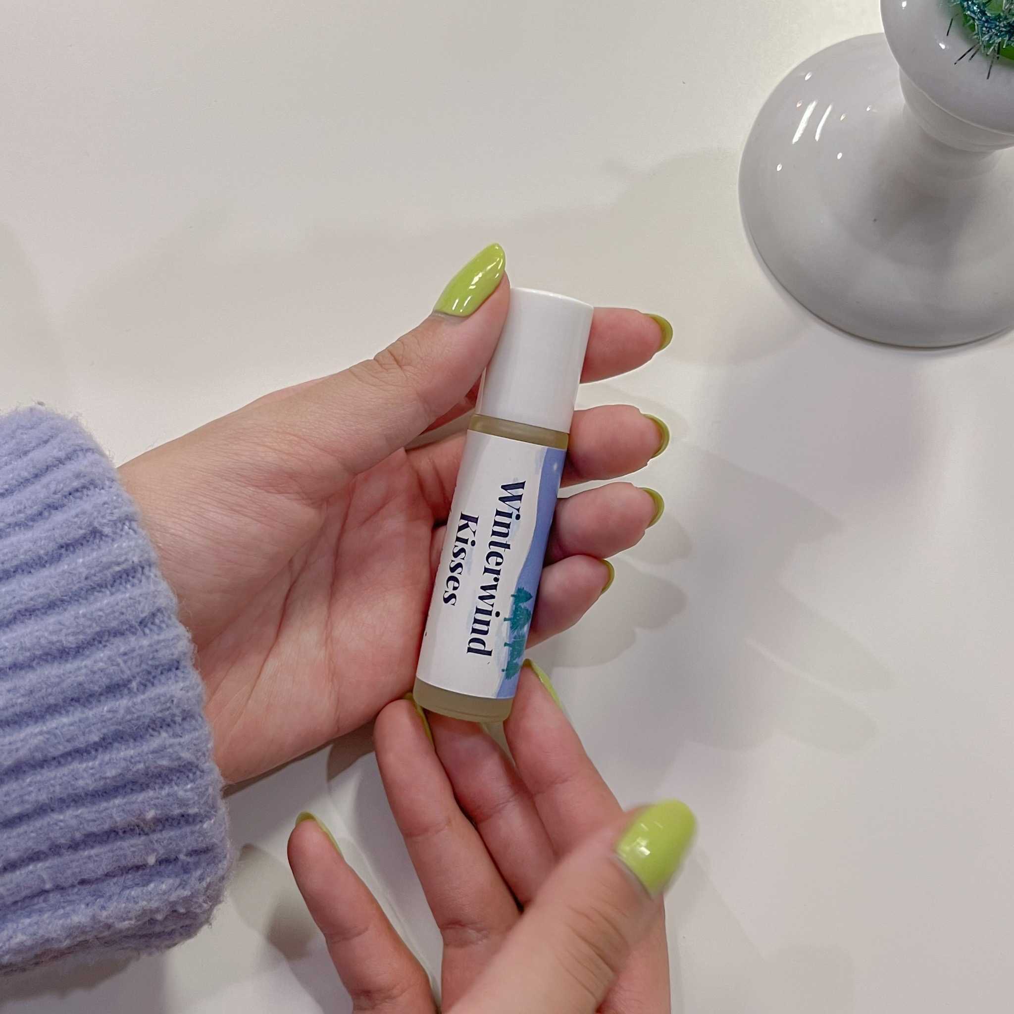 Winterwind kisses Essential oil roller blends