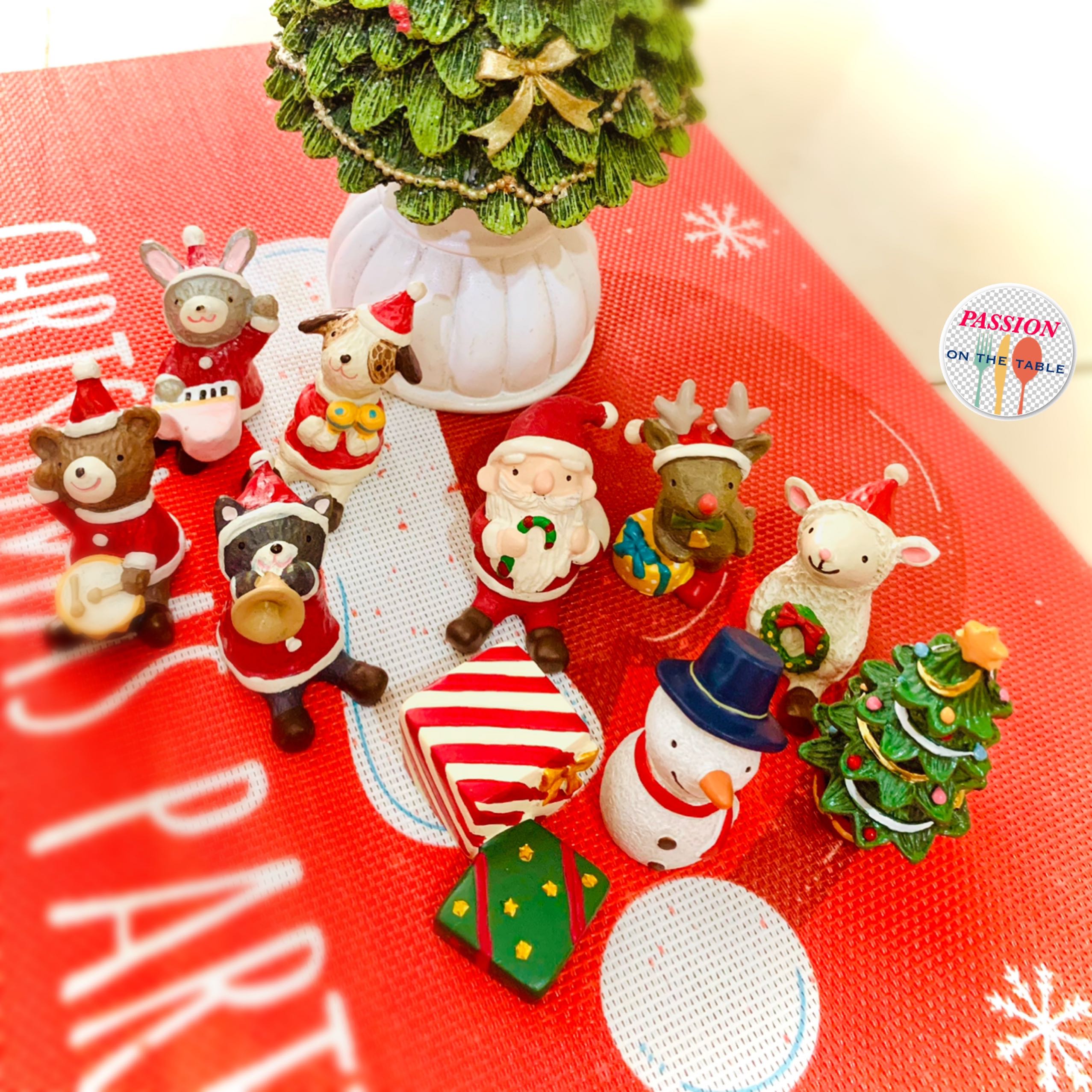 🎄🦌𝐂𝐡𝐫𝐢𝐬𝐭𝐦𝐚𝐬 𝐌𝐢𝐧𝐢 𝐅𝐢𝐠𝐮𝐫𝐞𝐬🎅🏻☃️ ของแต่งบ้าน โมเดลเรซิ่น  
